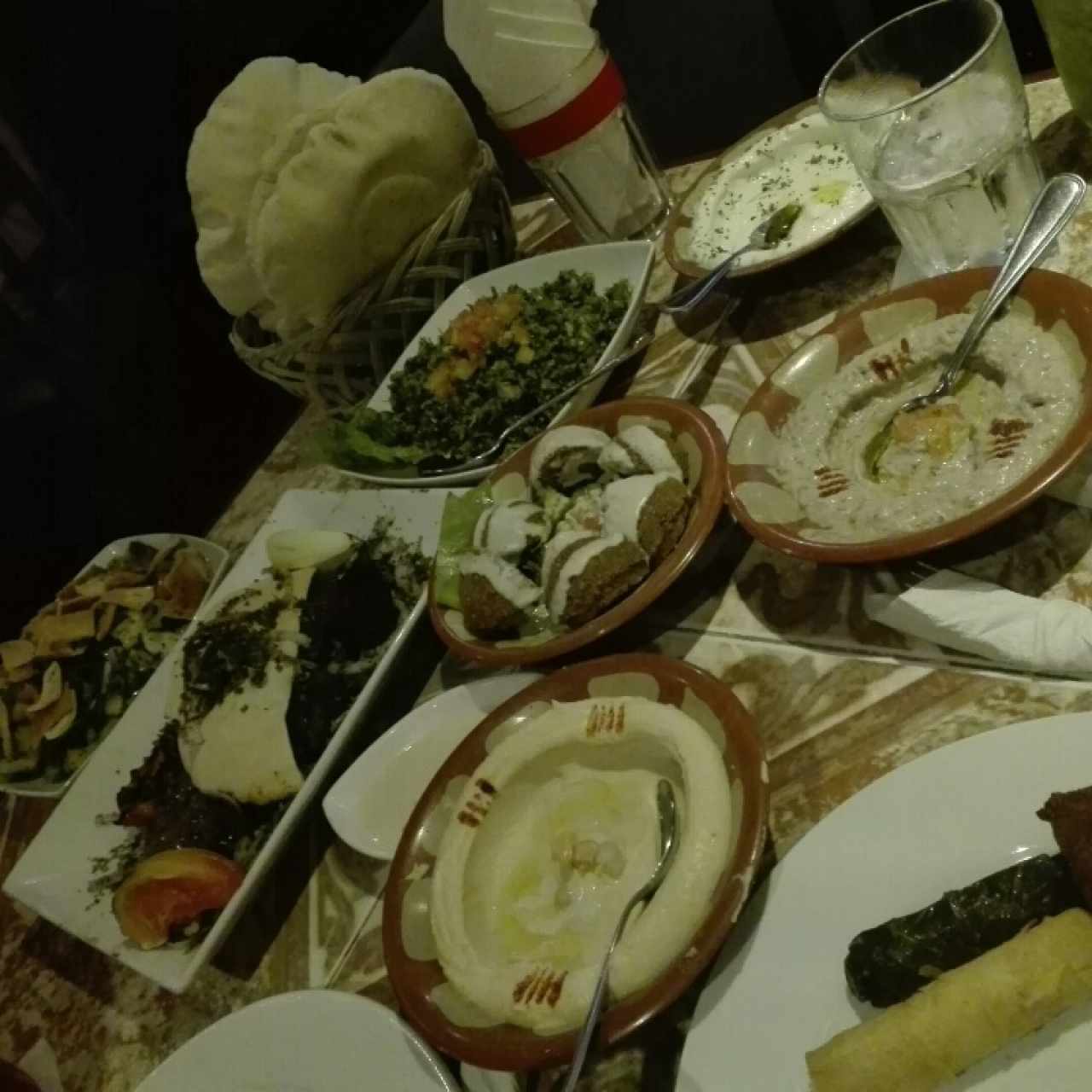 mesa libanesa para 3