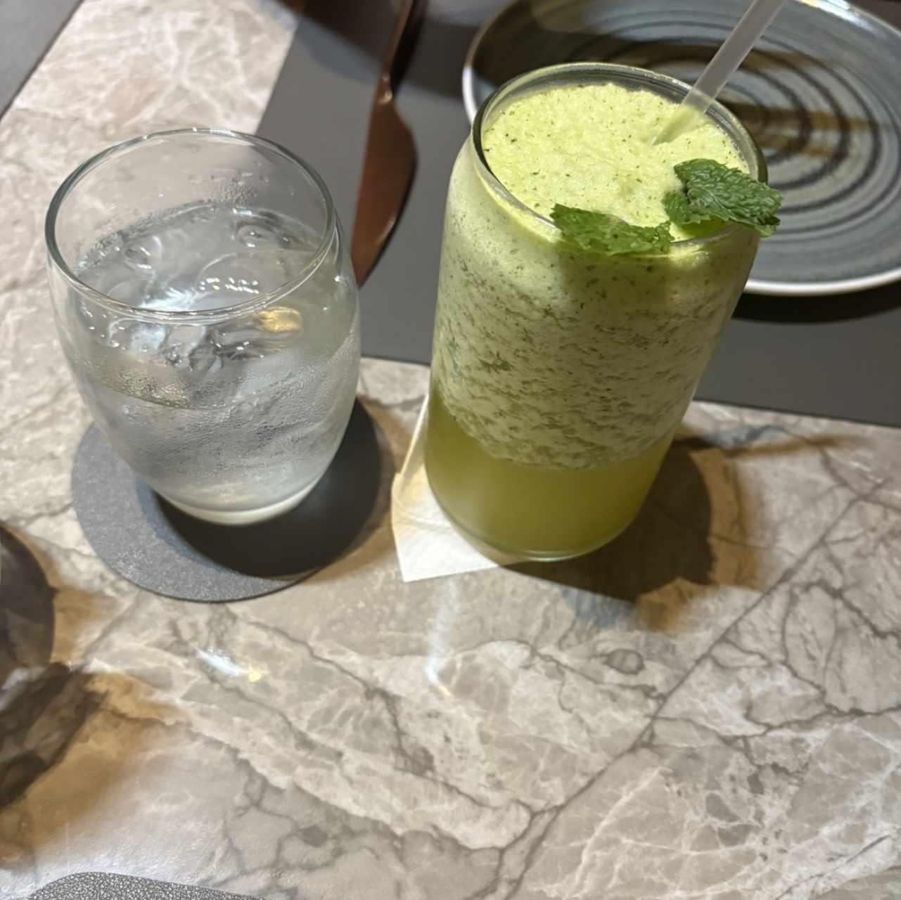 Limonada con menta 