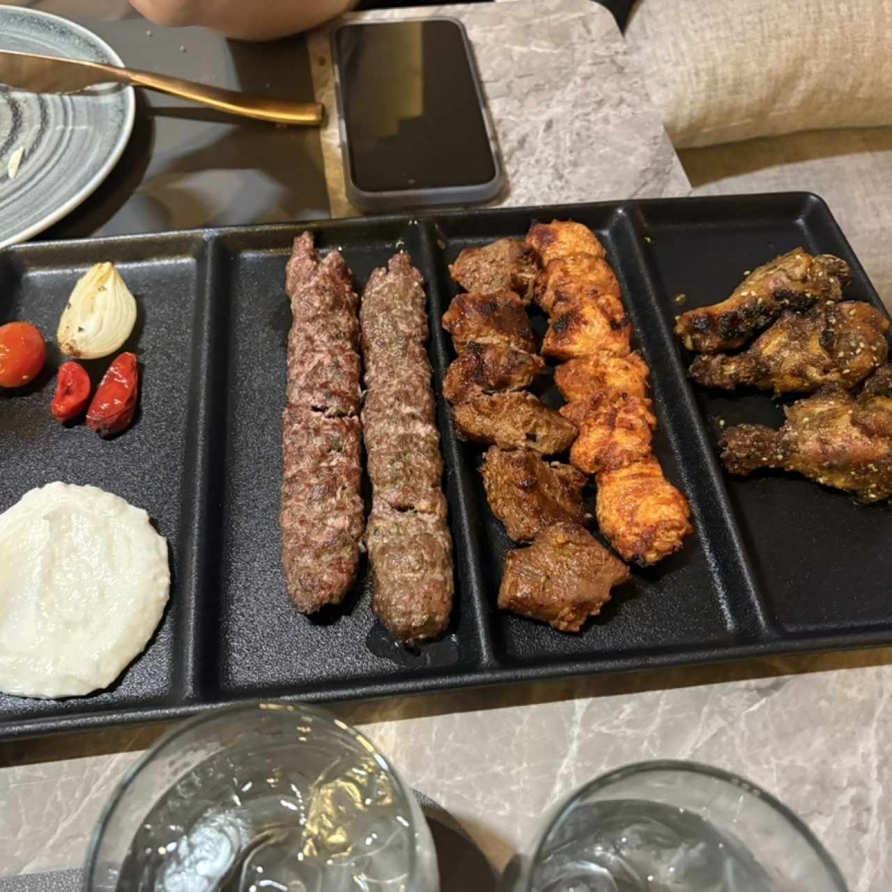 Mesa Libanesa (3 personas)