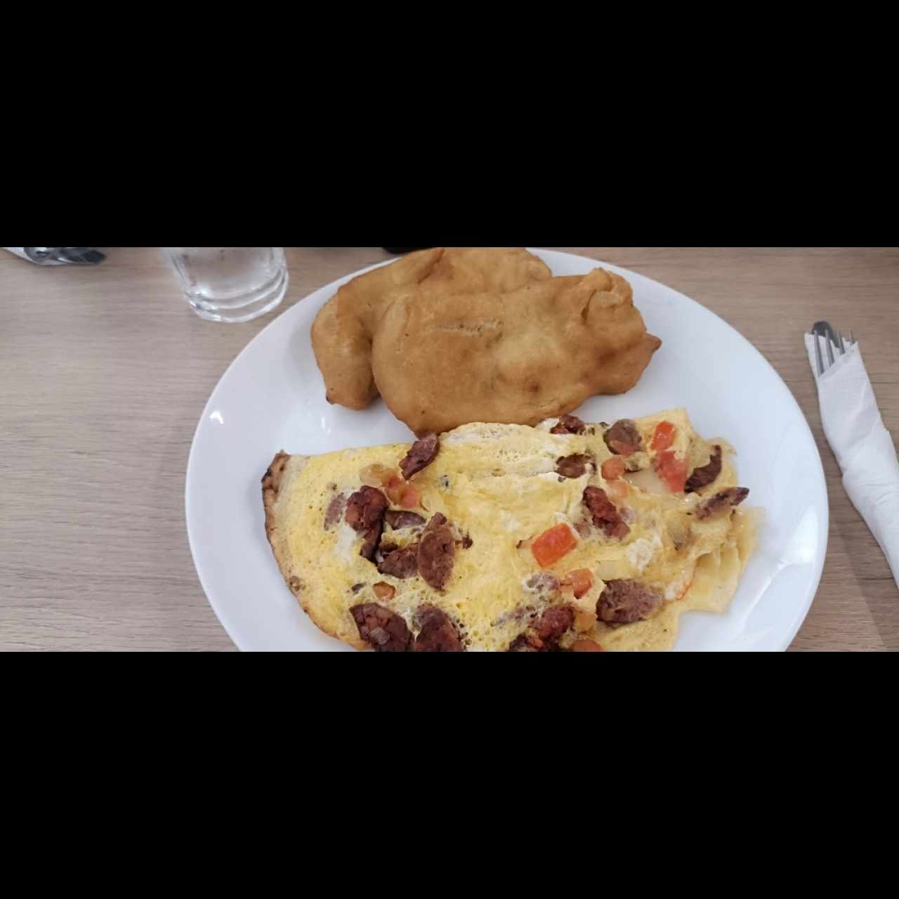 DESAYUNOS - Omelette tableño