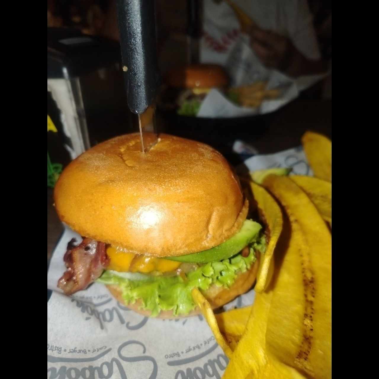 Burger - Monster Avocado