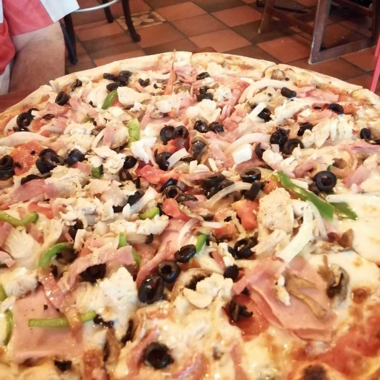 Pizzas - Pizza Costa Verde