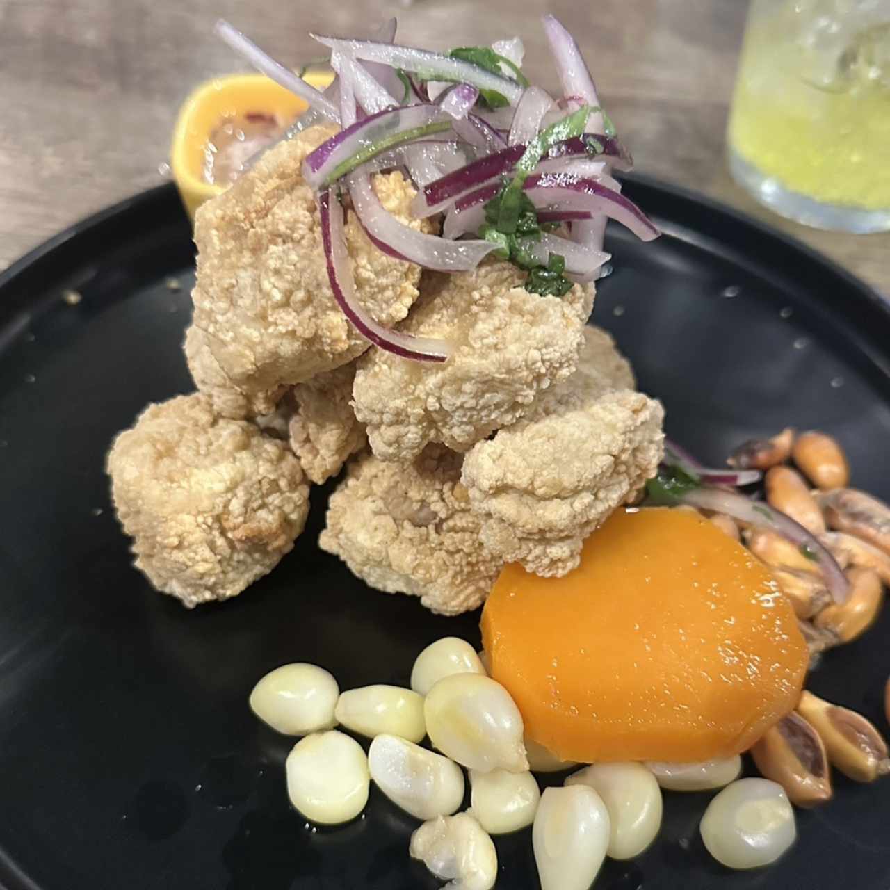 TÍPICO - CHICHARRON DE PESCADO