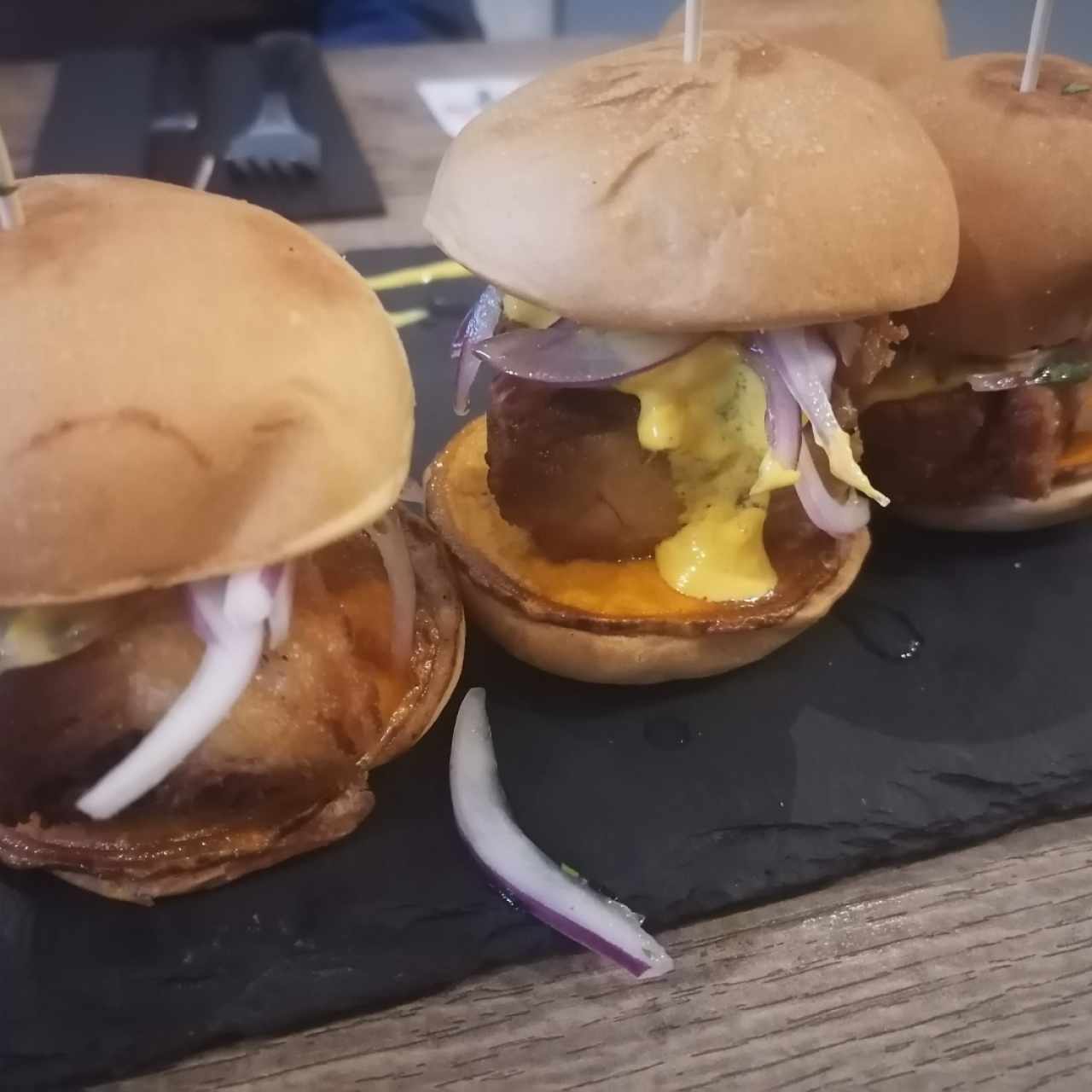 TAPAS DE CHICHARRÓN