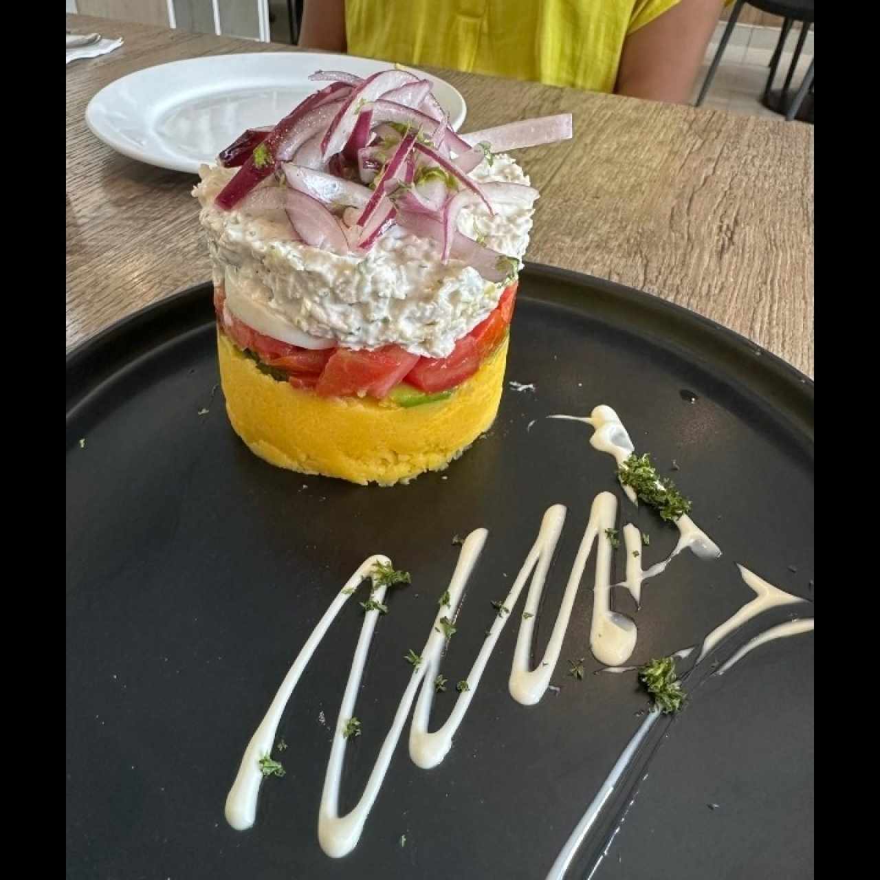 TÍPICO - CAUSA DE POLLO