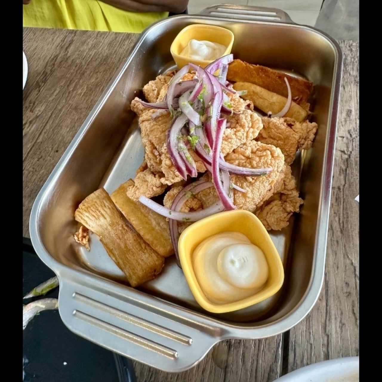 TÍPICO - JALEA DE MARISCOS