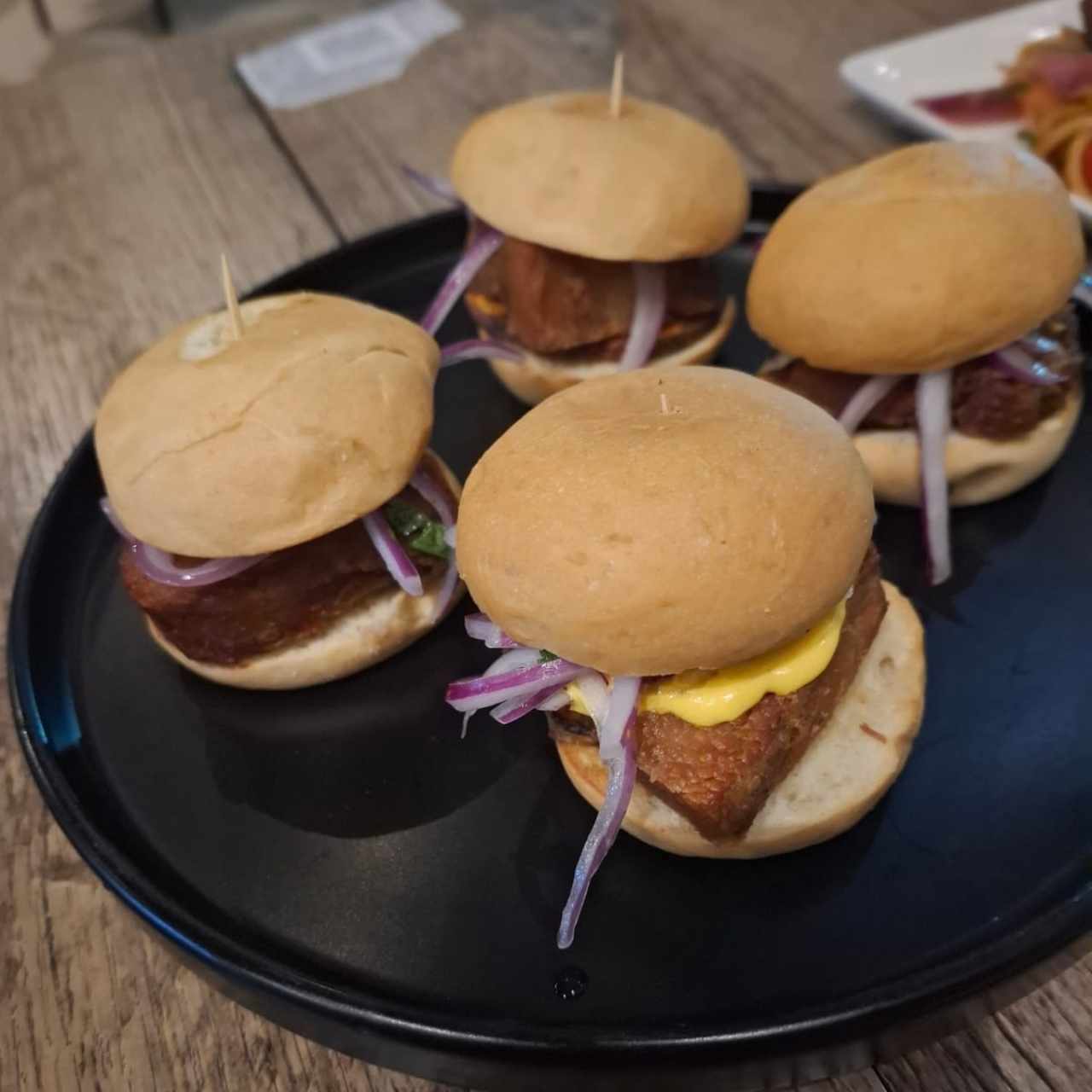 TAPAS DE CHICHARRÓN