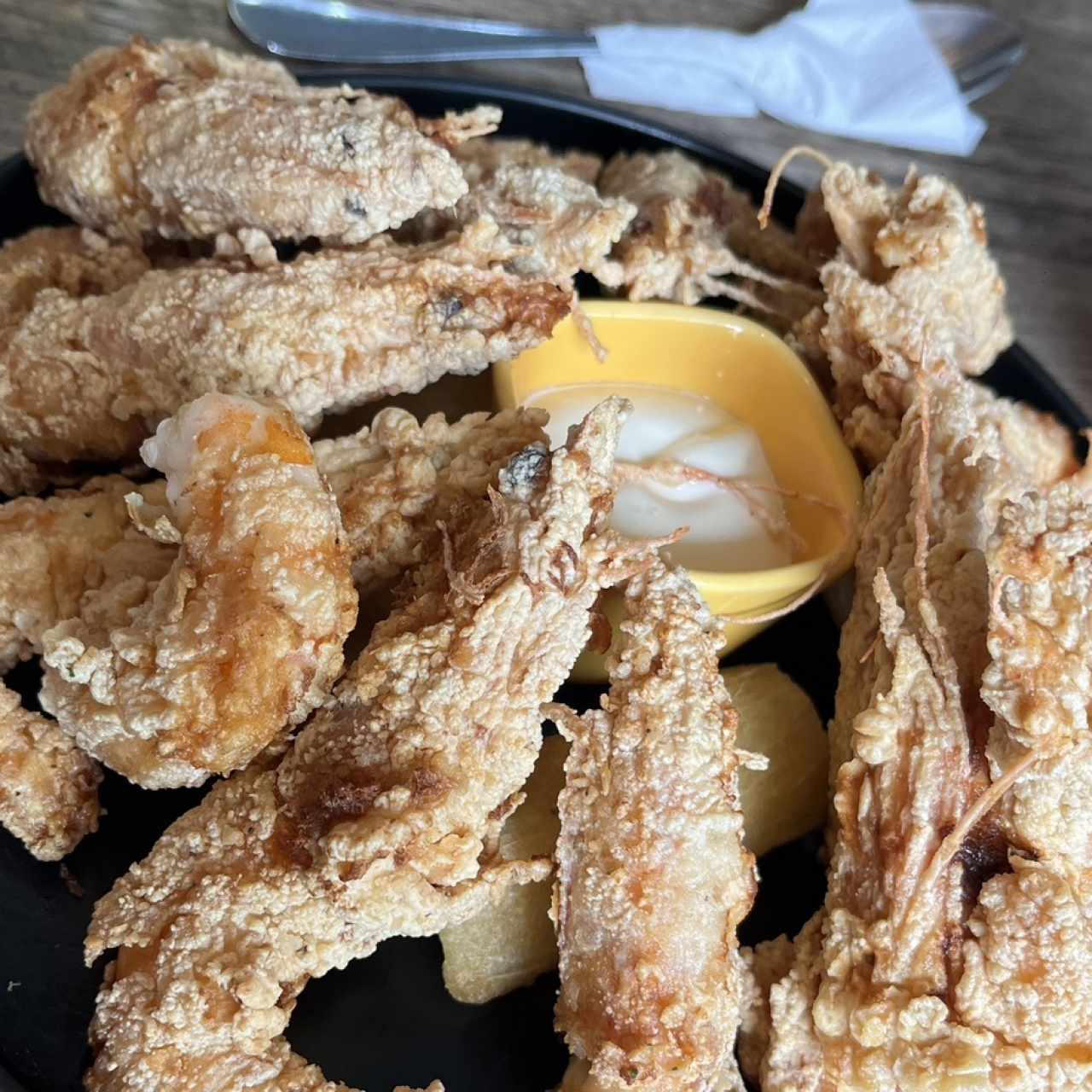 CHICHARRÓN DE LANGOSTINOS