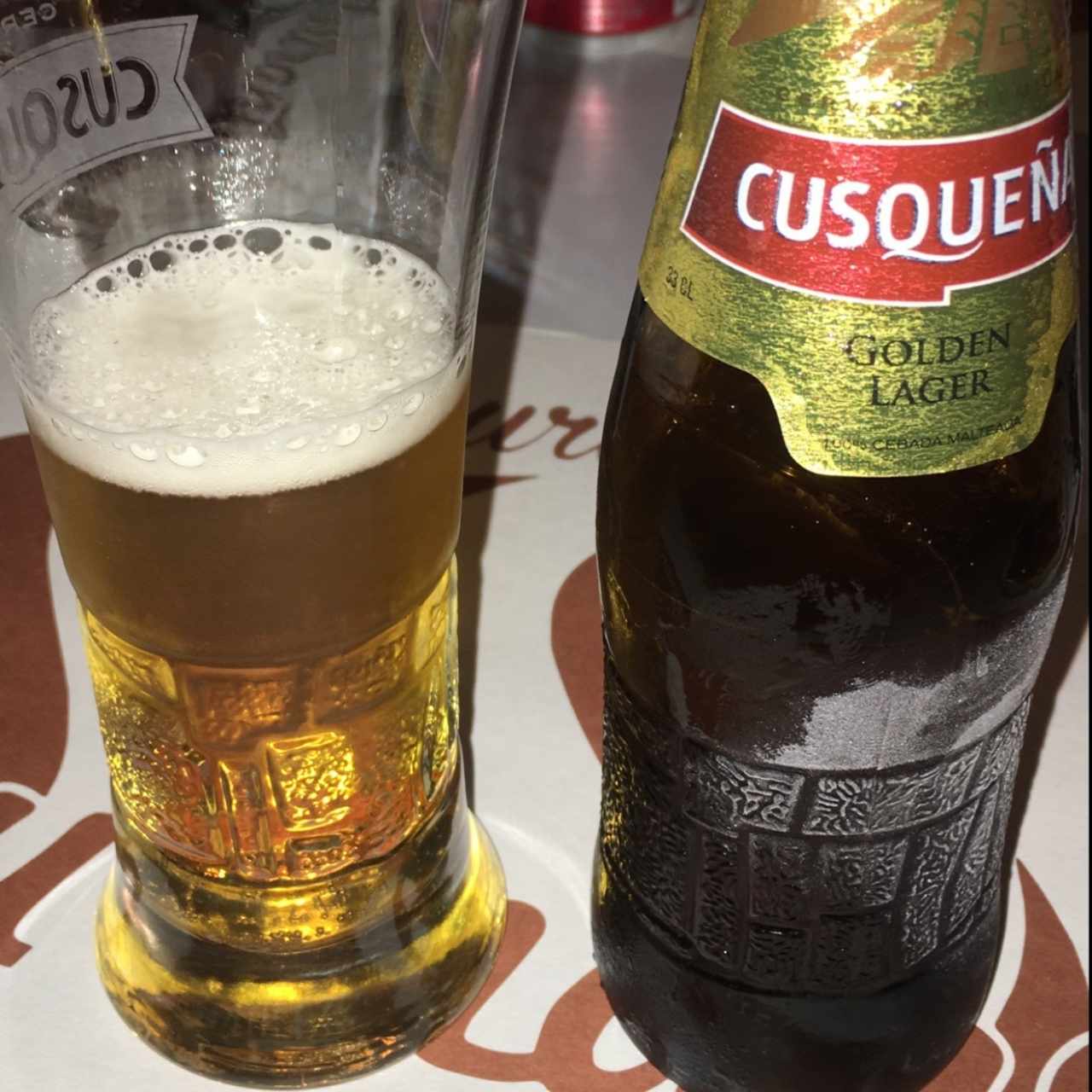 Cusqueña muyyyy fria!