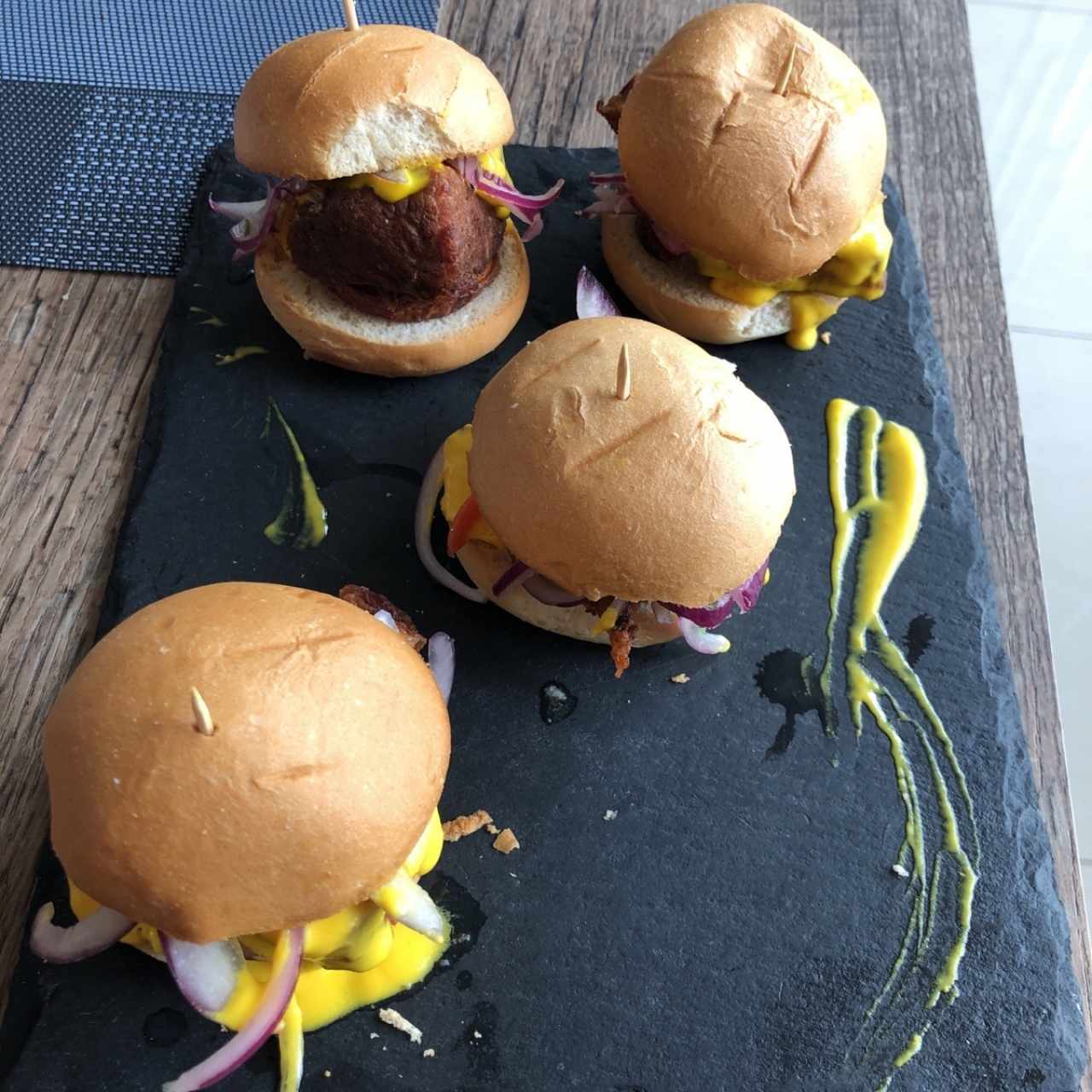 TAPAS DE CHICHARRÓN