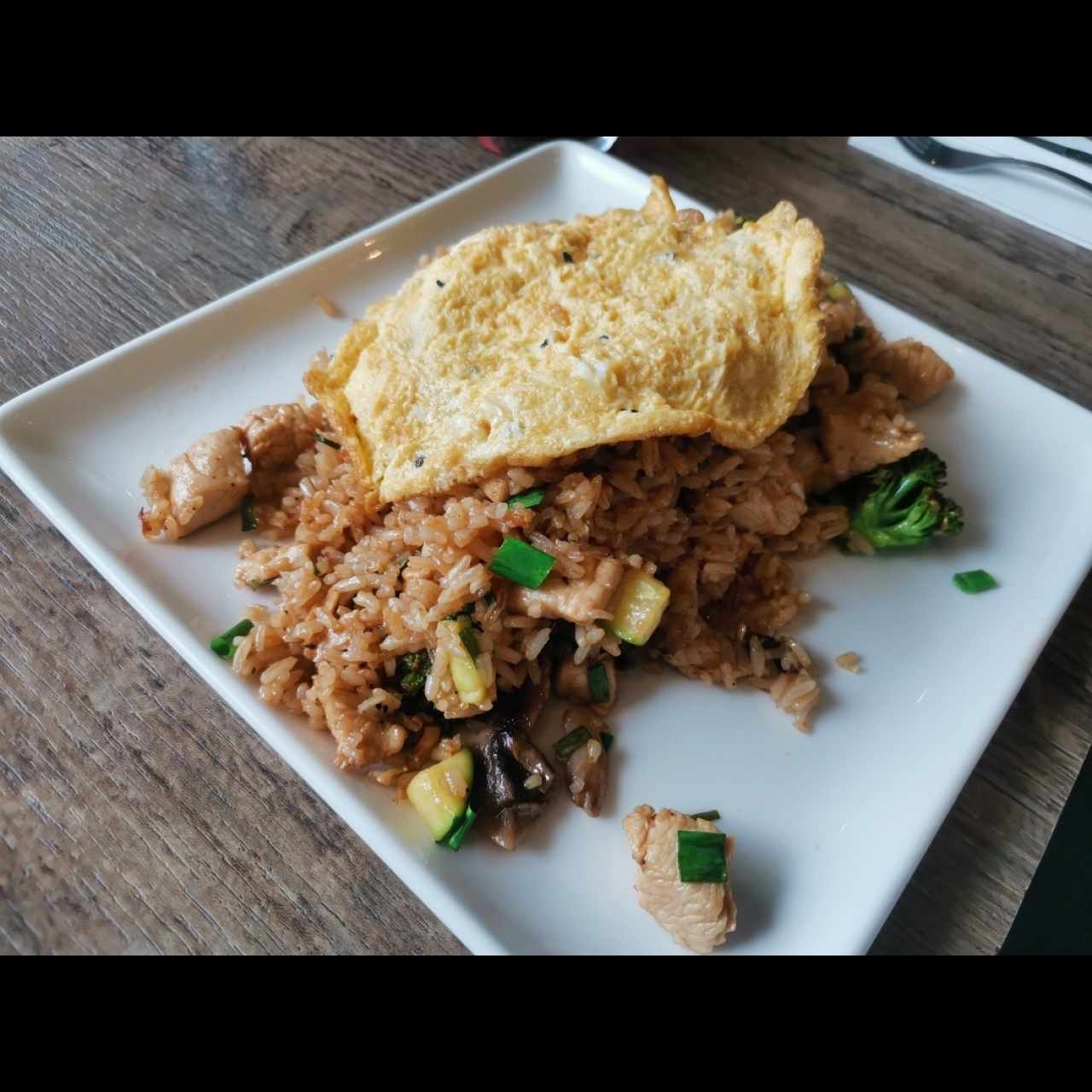 ARROZ CHAUFA DE POLLO
