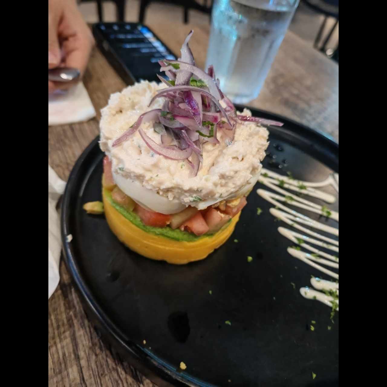 TÍPICO - CAUSA DE POLLO
