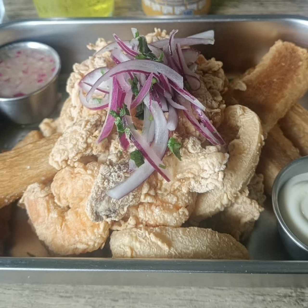 TÍPICO - JALEA DE MARISCOS 10/10, buena atención 