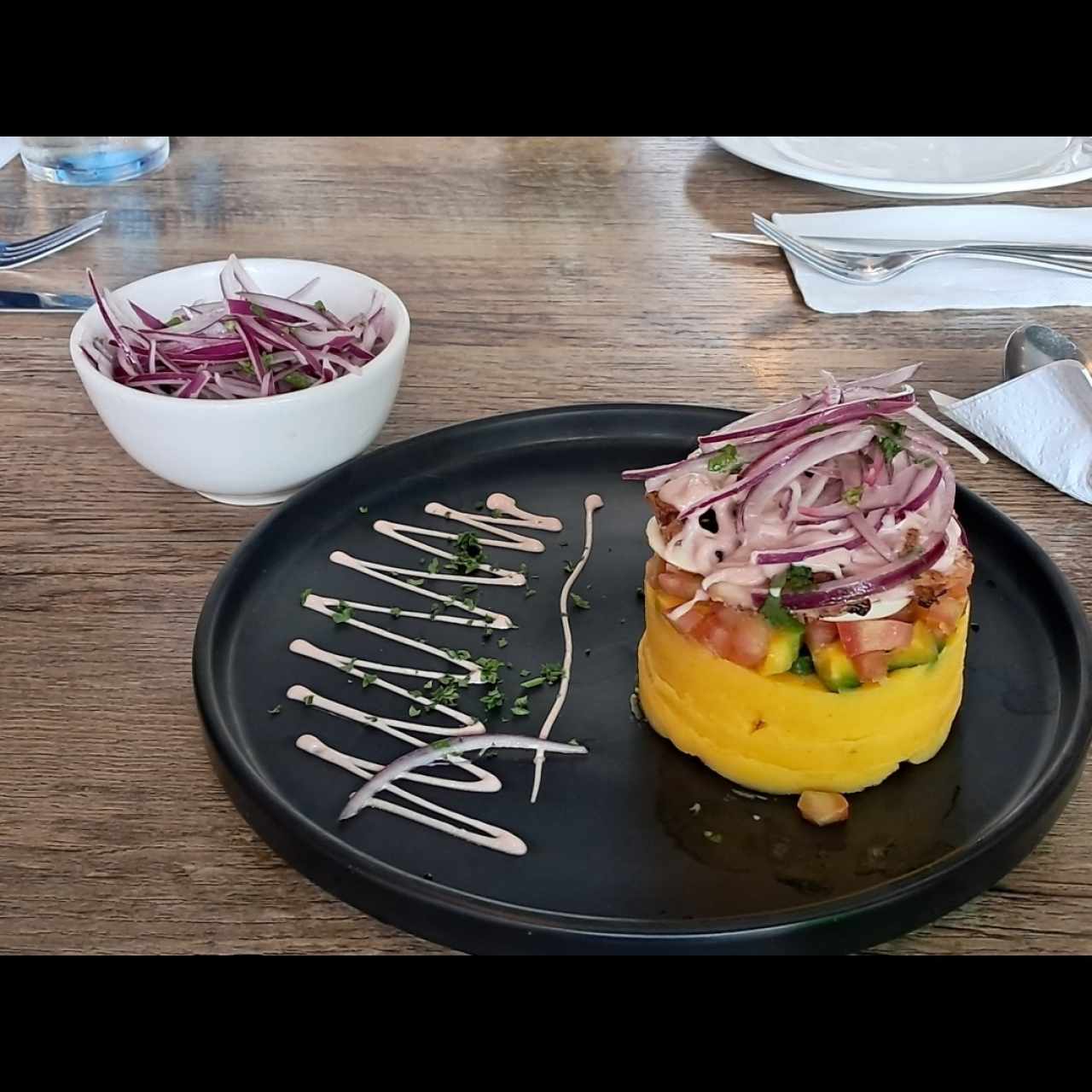 TÍPICO - CAUSA DE PULPO