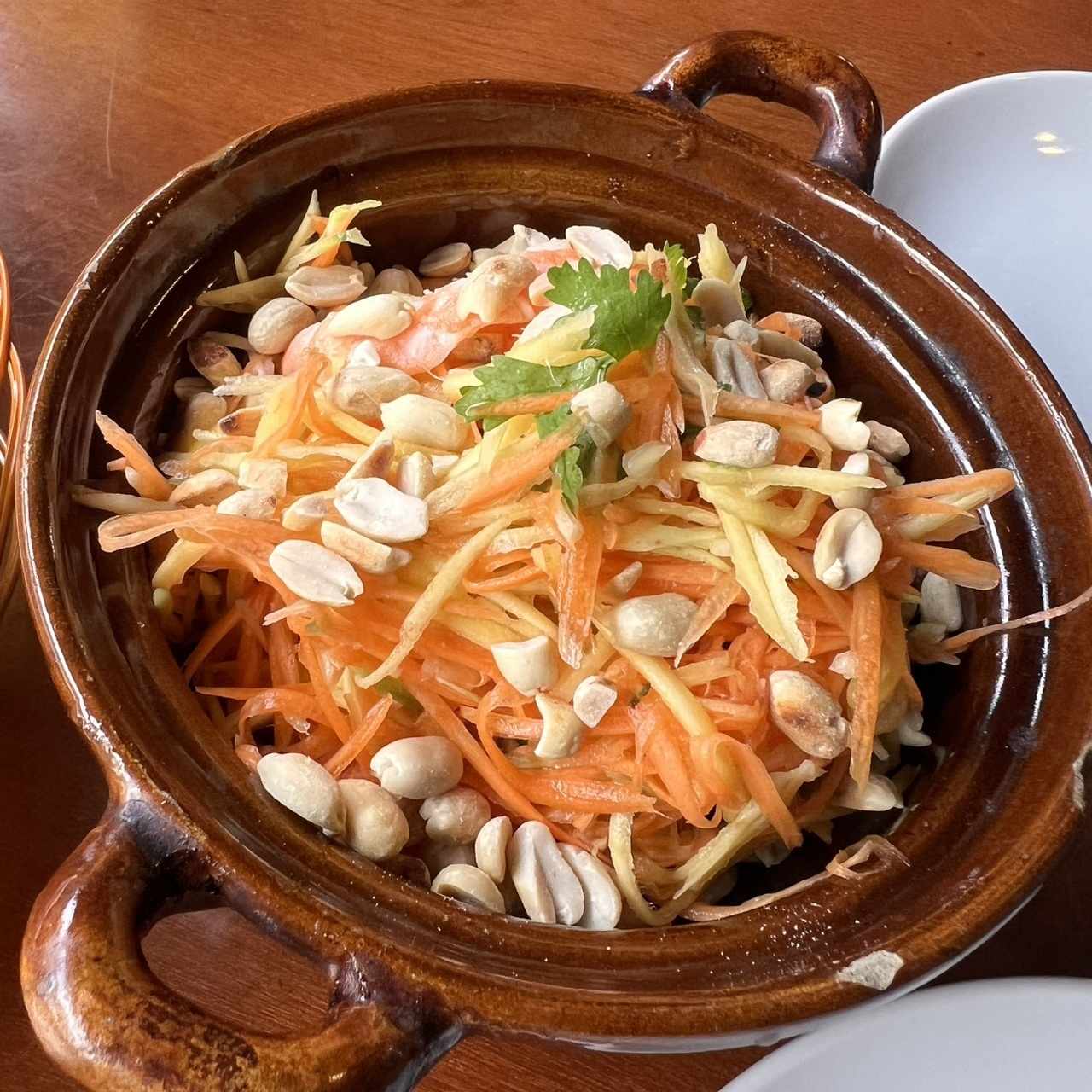 Ensaladas - Nom Xoái Tom