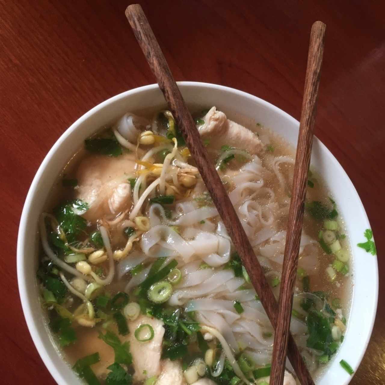 pho de pollo
