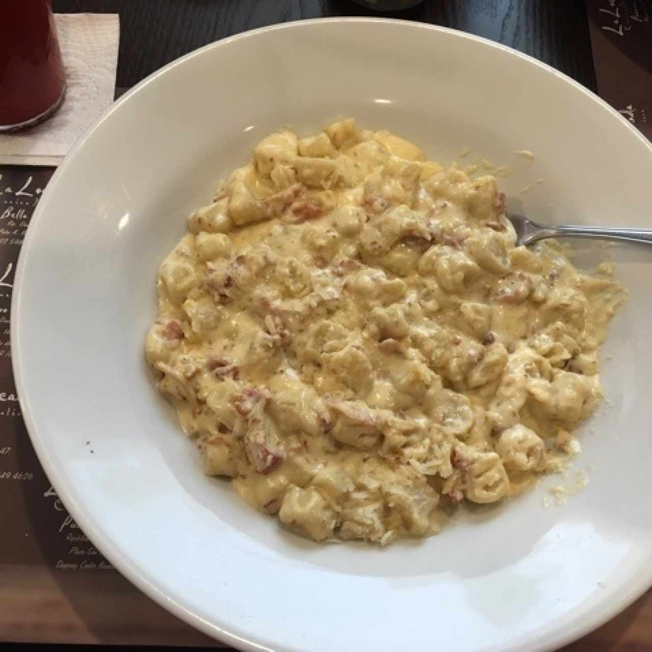 ñoquis con salsa carbonara 