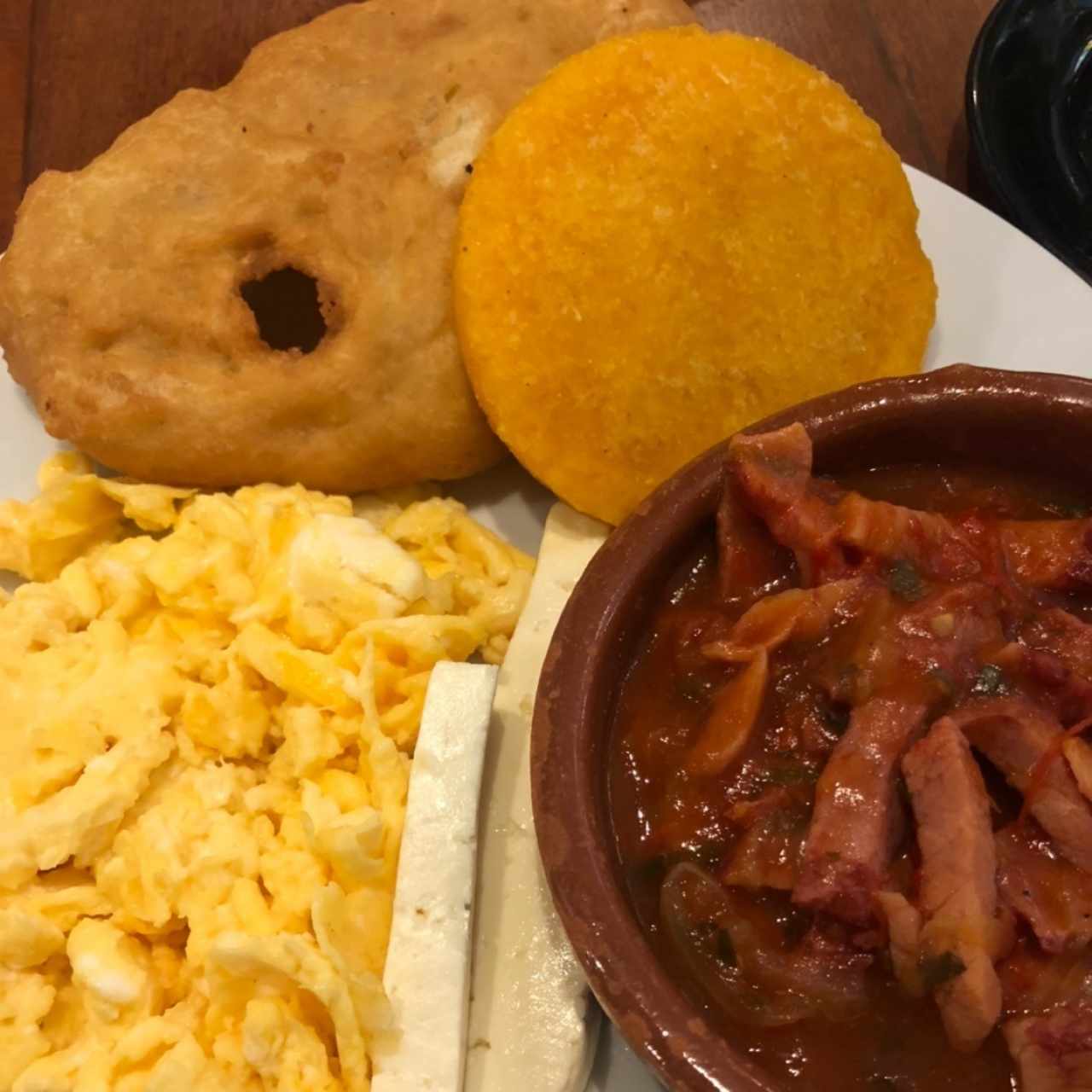 Desayuno - El Panameño 2.0