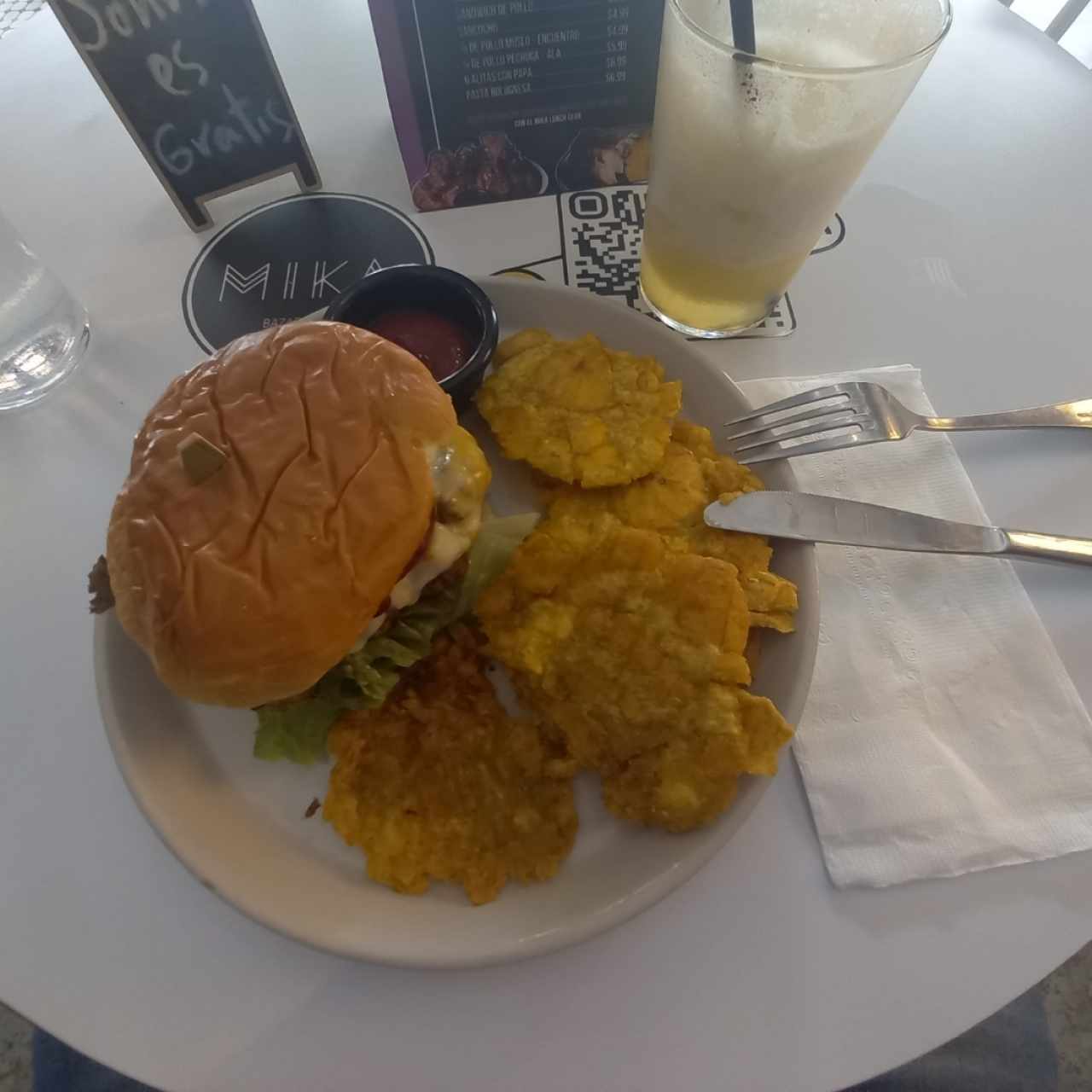 Hamburguesa Mika