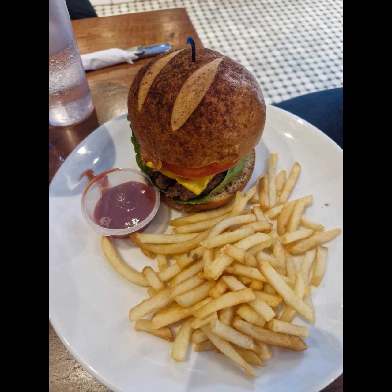 Hamburguesa Spicy-Menu Lunch