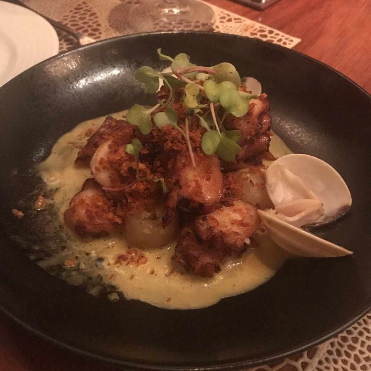 Pulpo al carbon ardiente