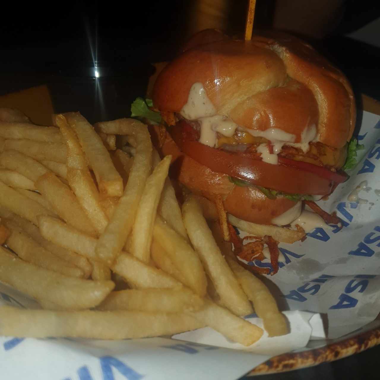 anticoquette burger