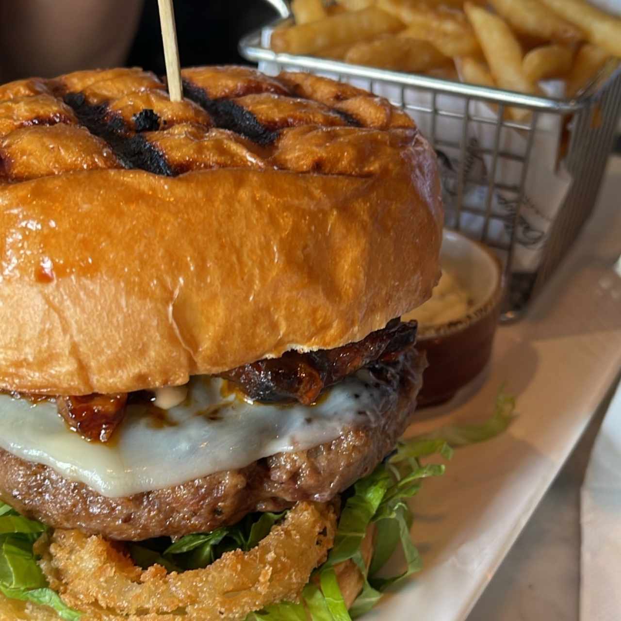 Hamburgues costilla de Adán