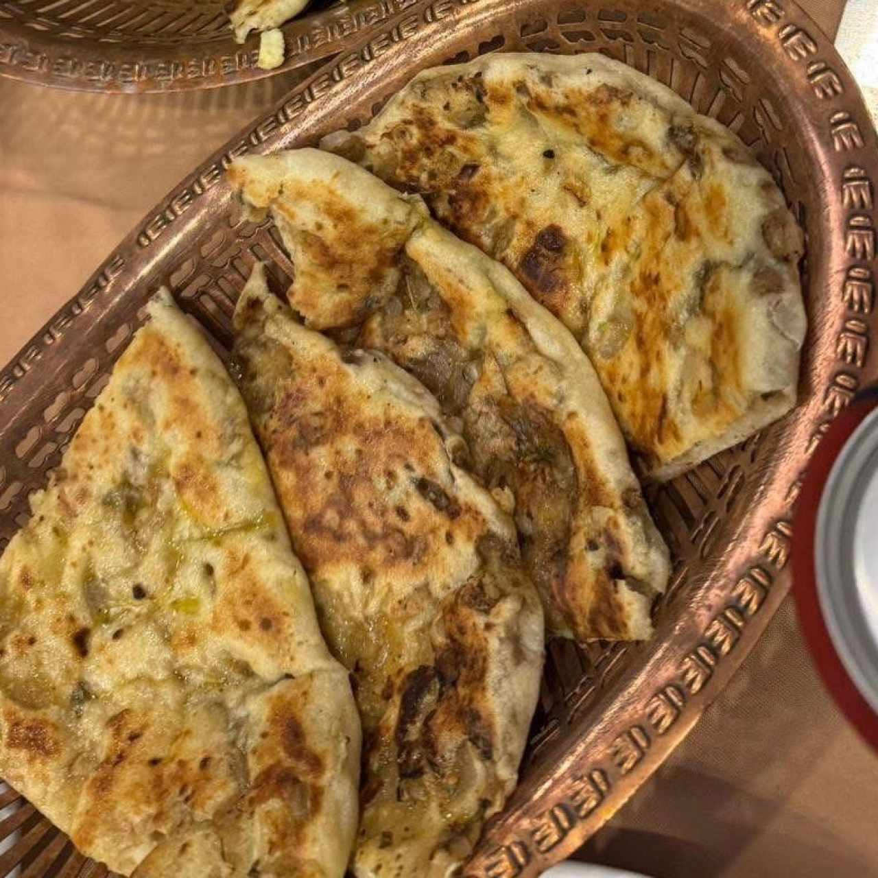 Naan de ajos 