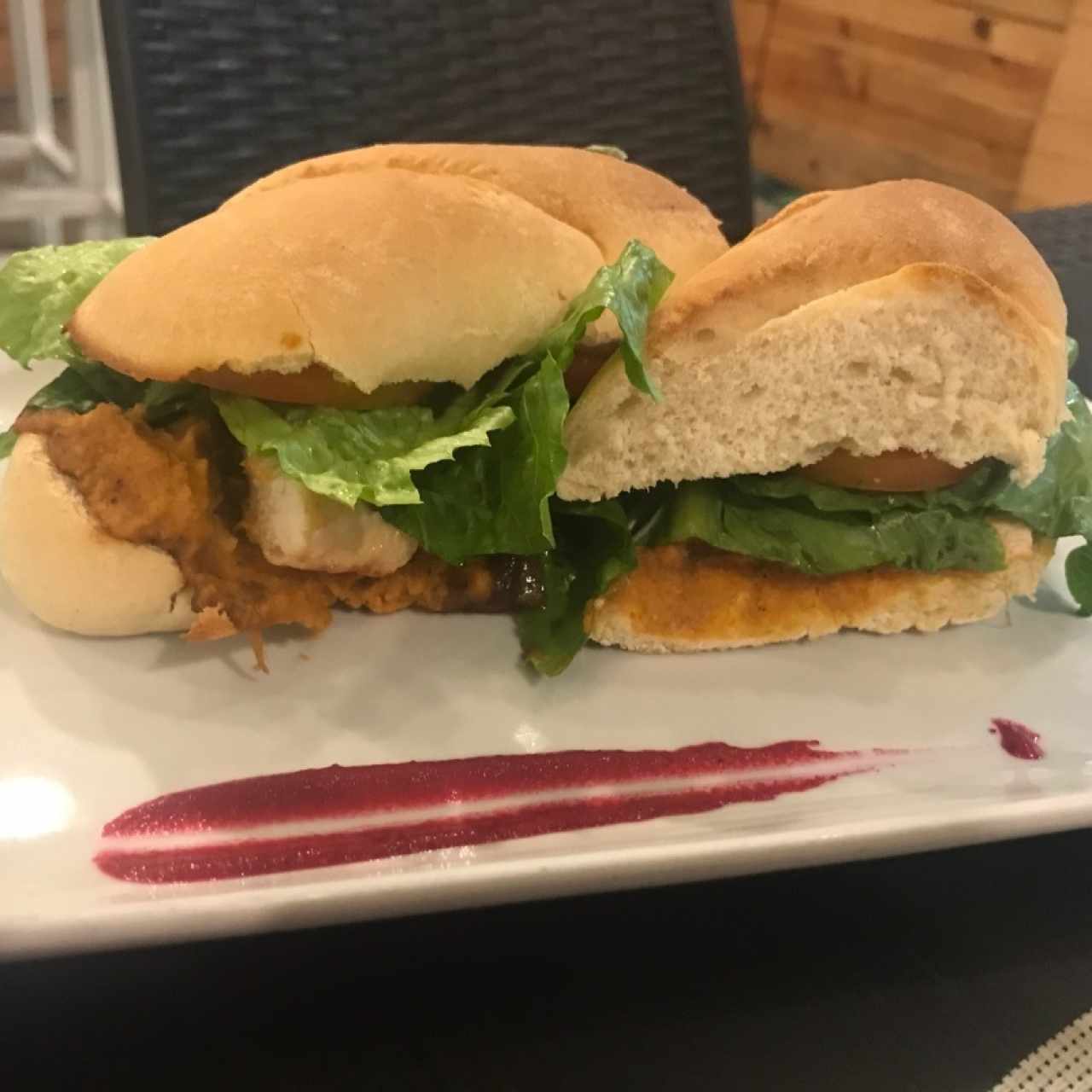 emparedado de pollo 
