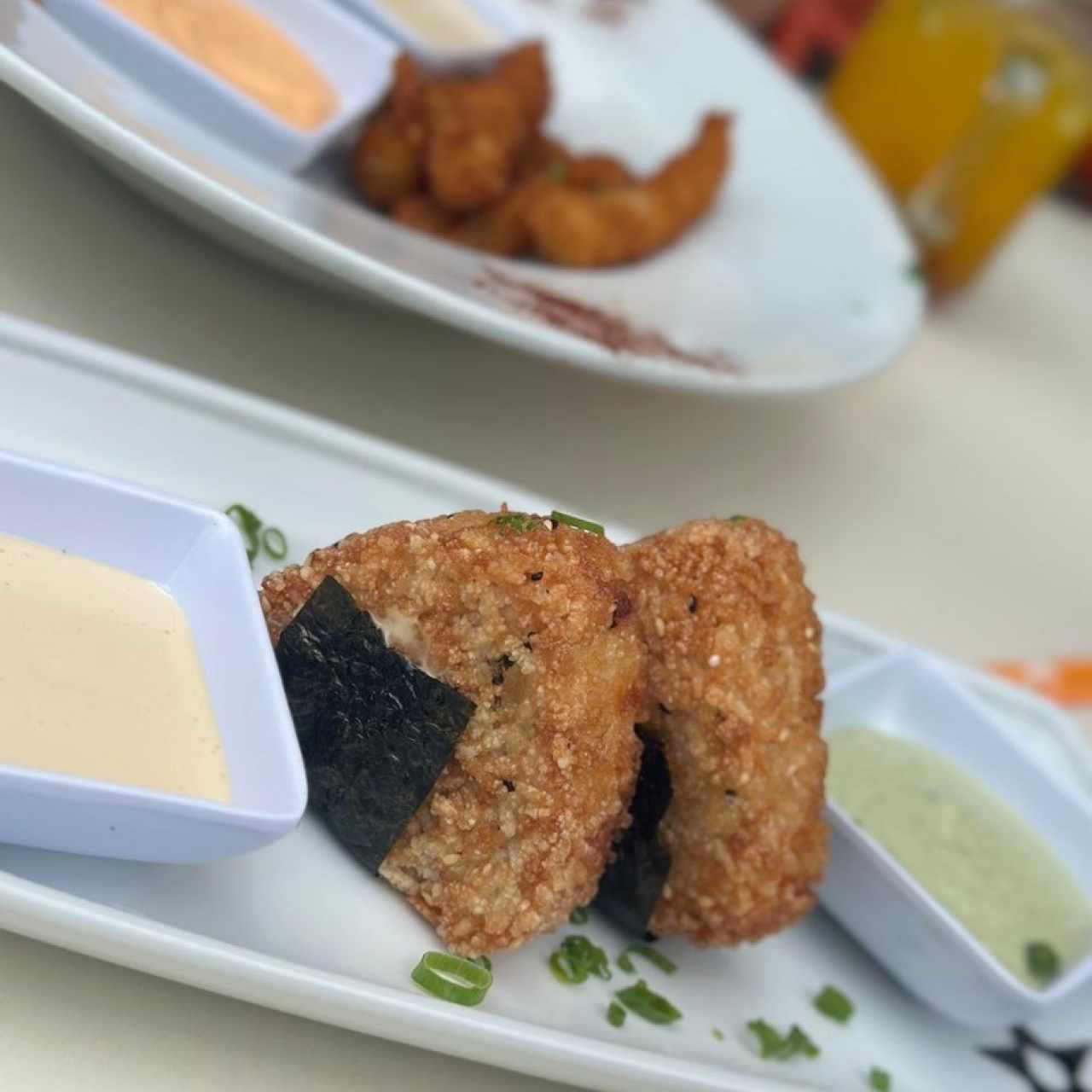 Onigiri de Salmón (2 unidades)