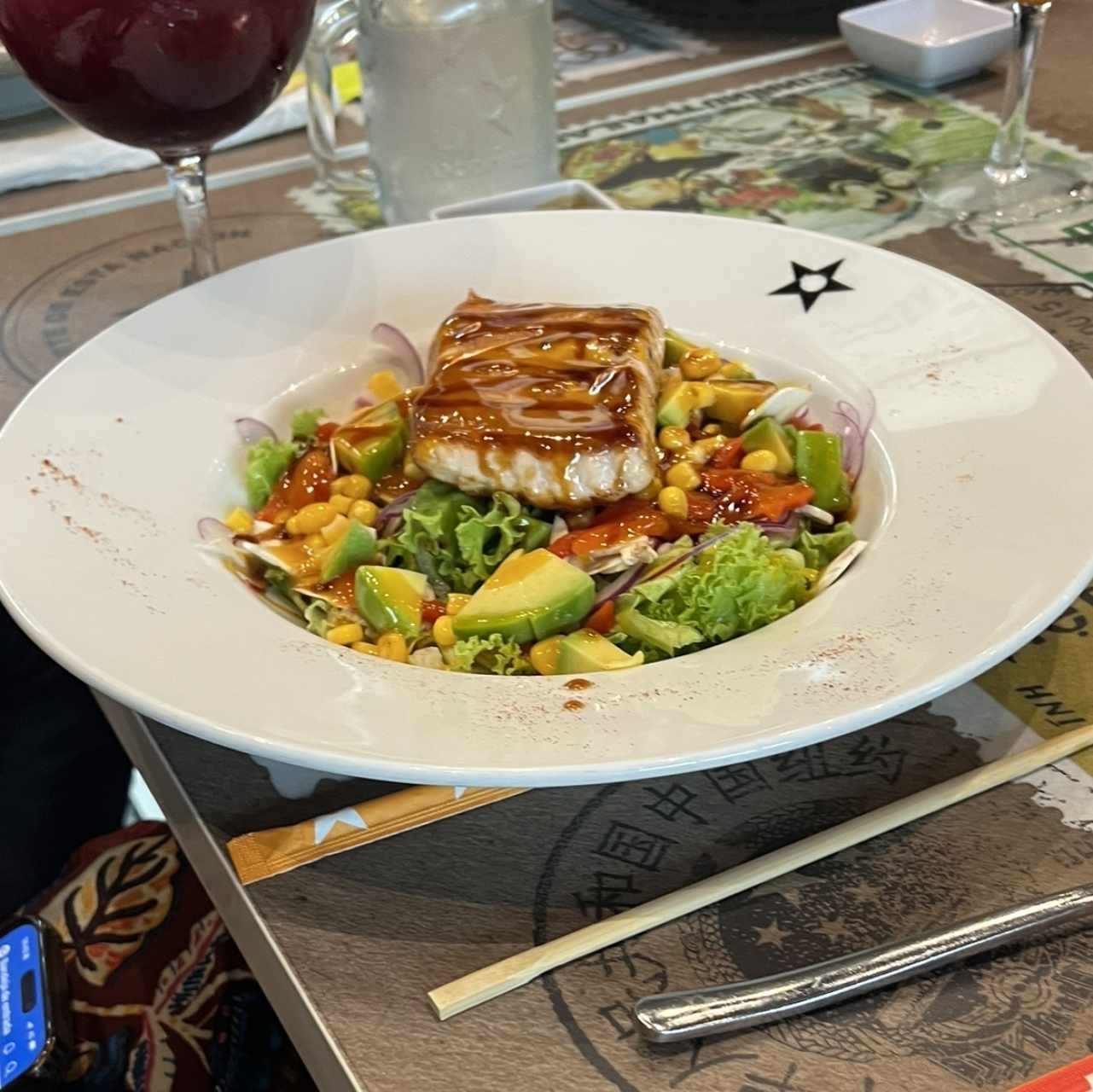 Ensalada Daidai de Salmon