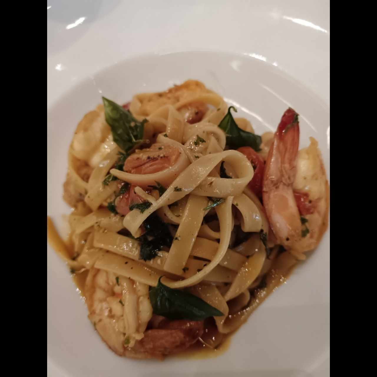Fetuchini Selinunte con langostinos 