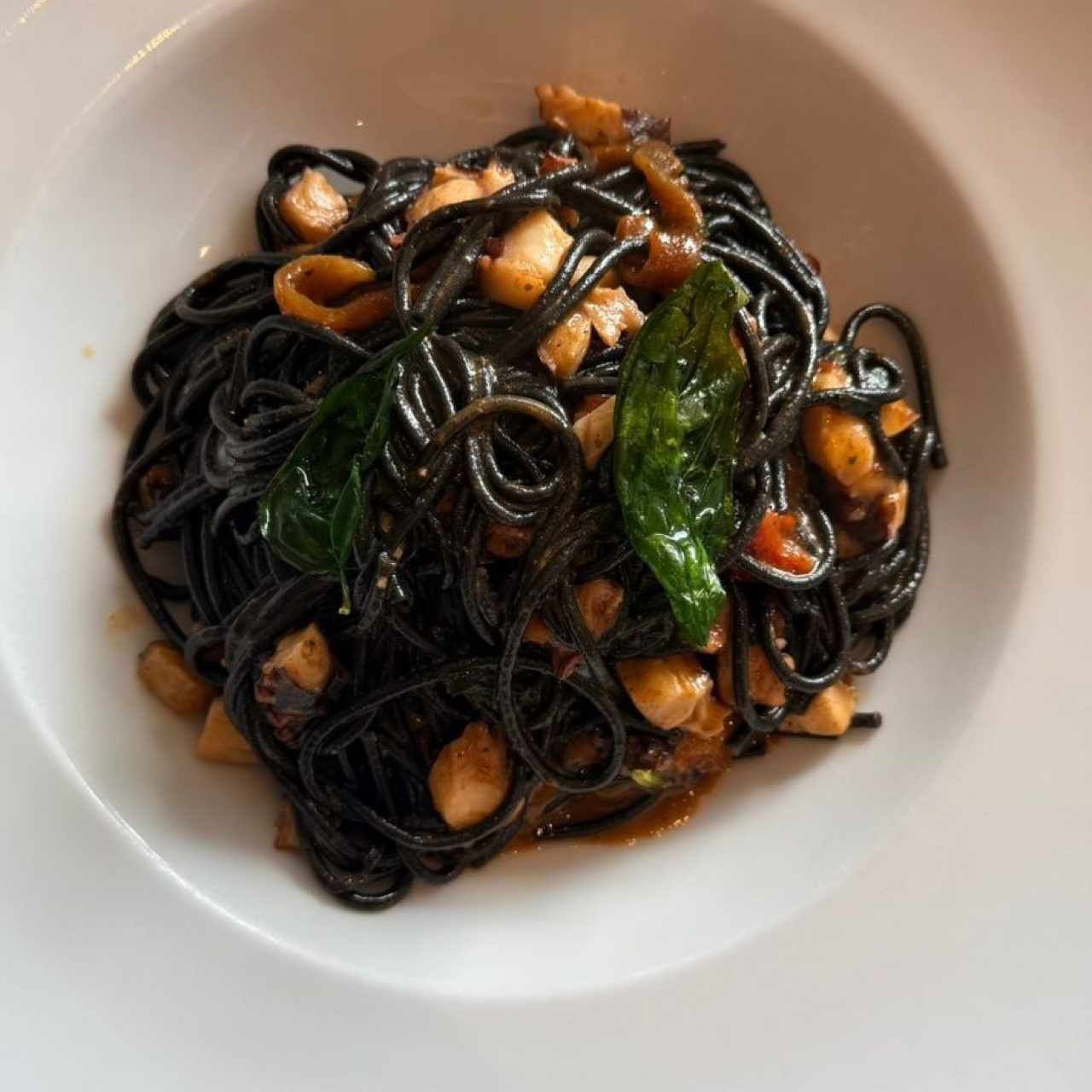 Spaghetti Nero Anfore