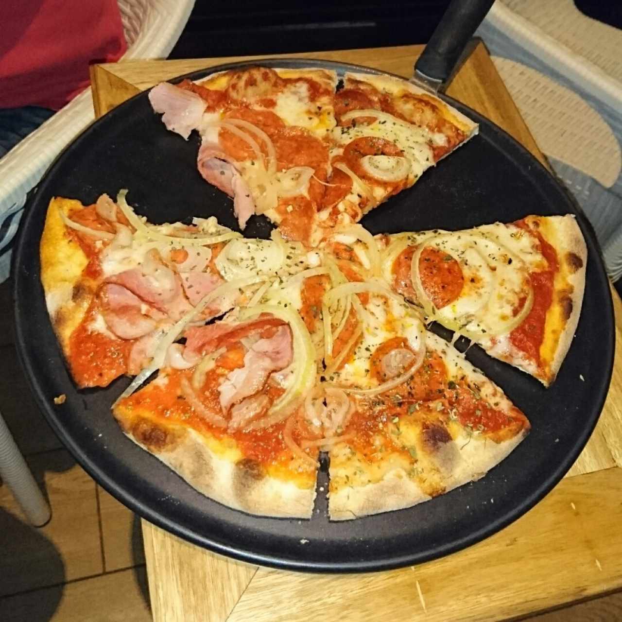 Pizza Mediterránea