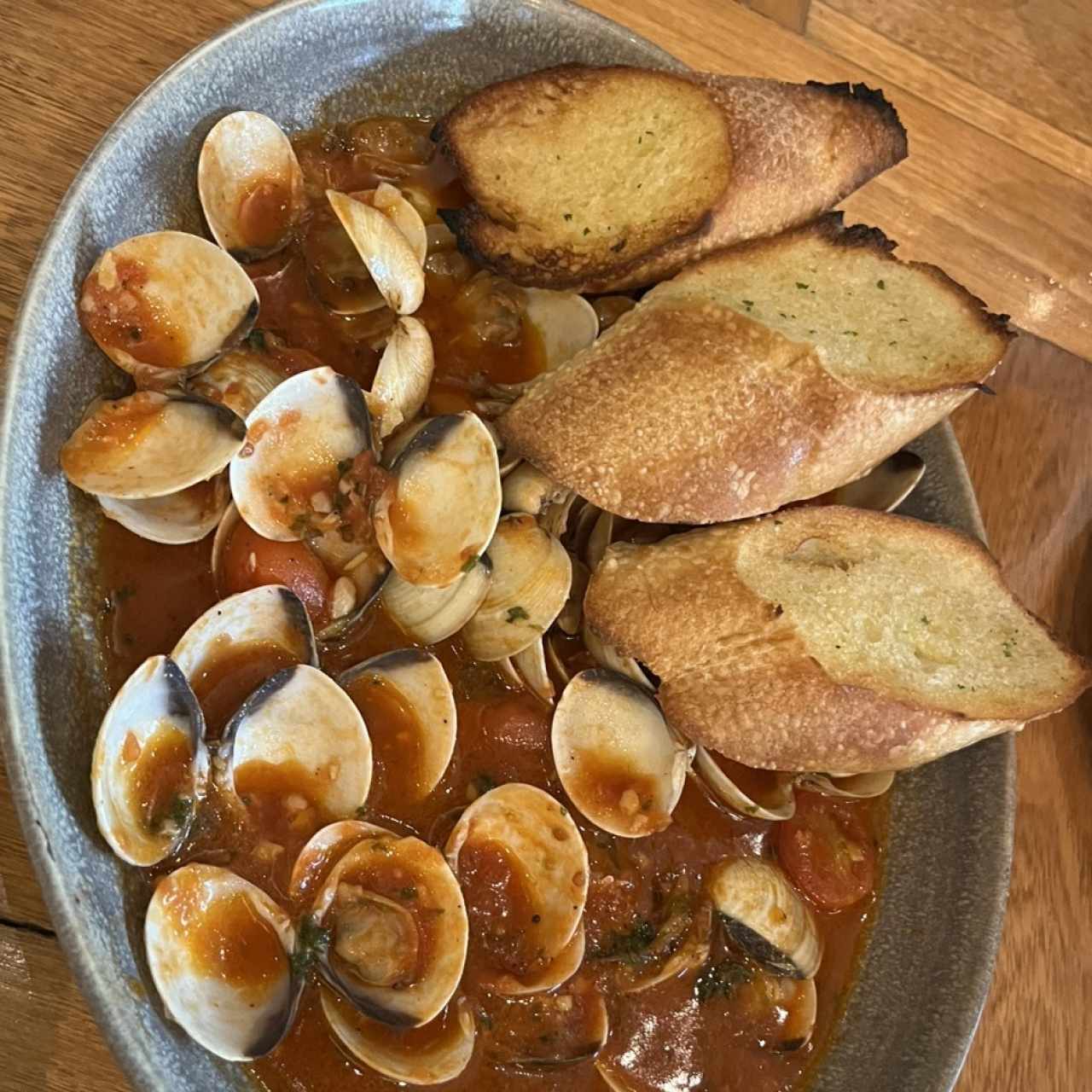 Vongole a la Pescatora