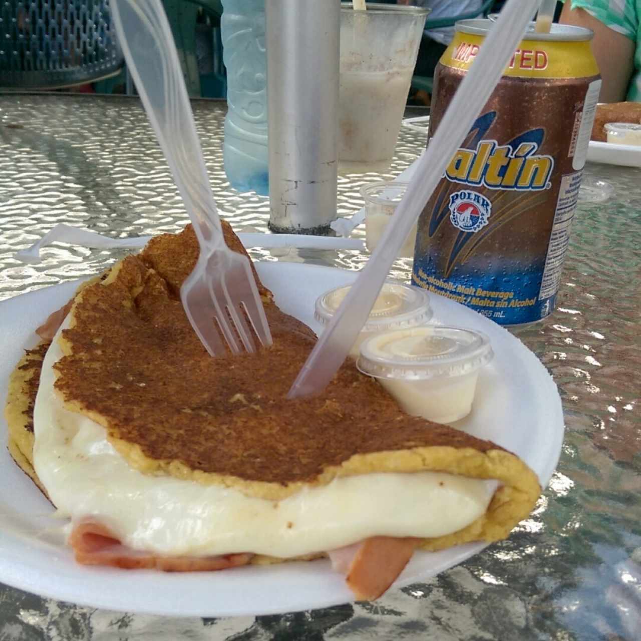 Cachaba de Queso y Jamón
