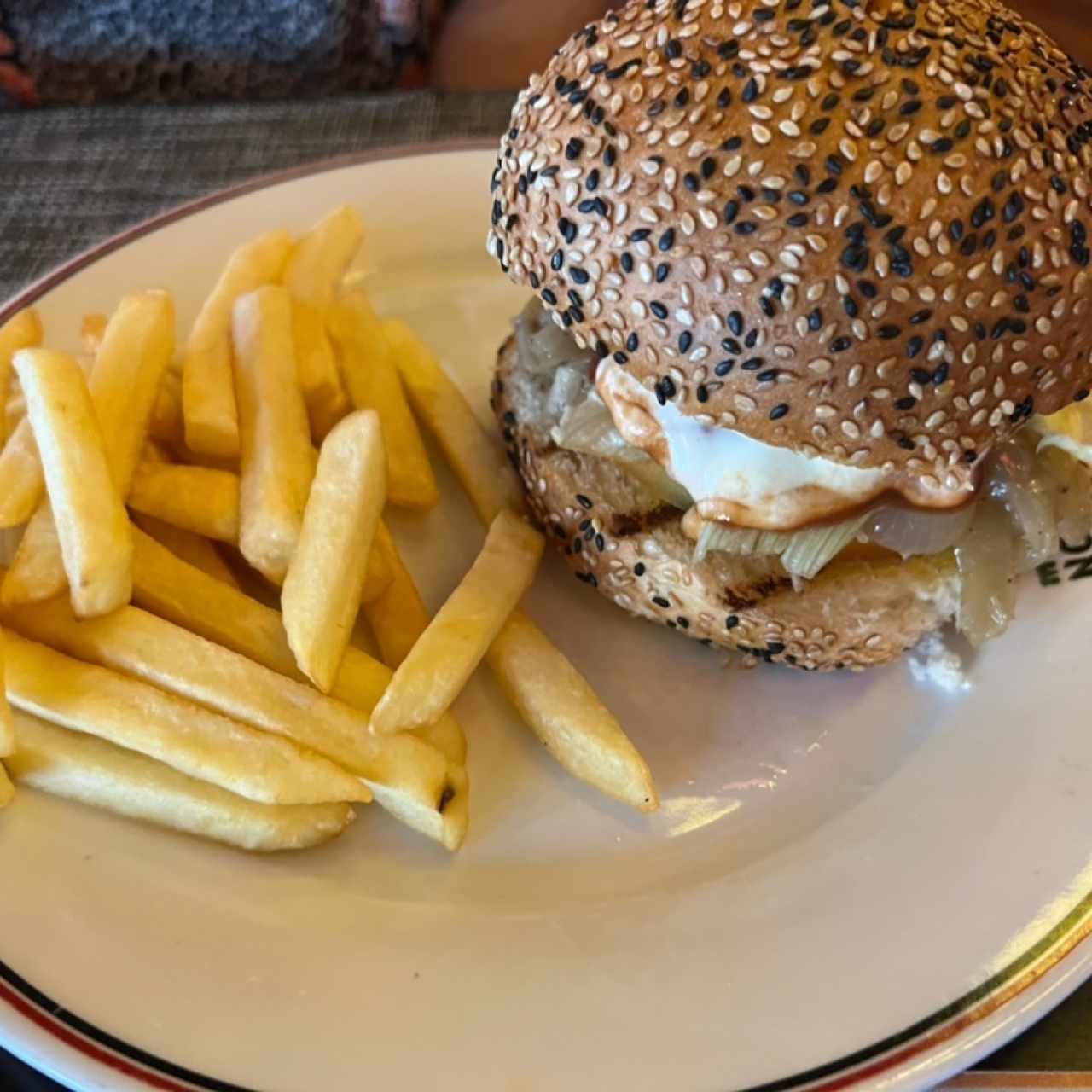 Hamburguesa Leños