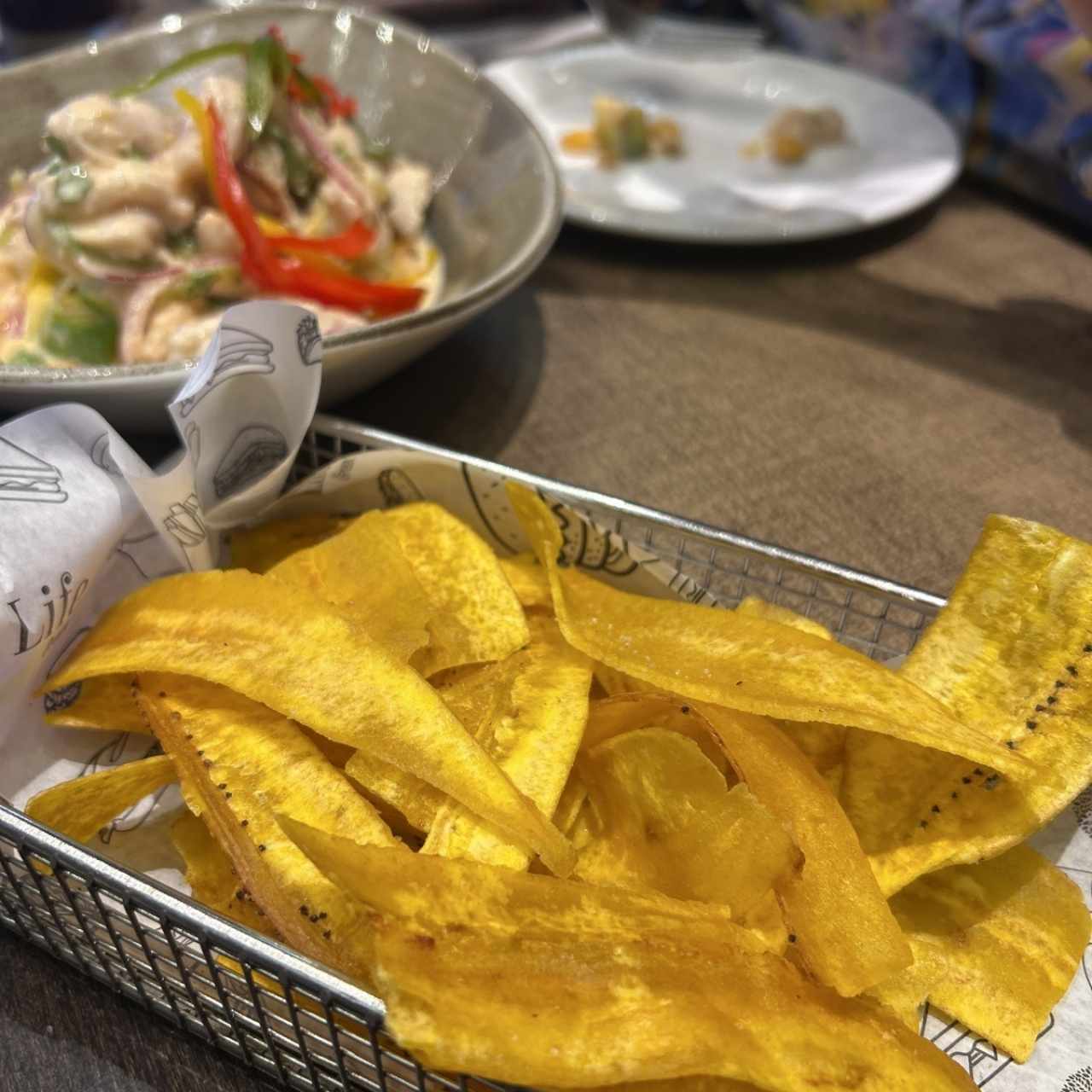 CEVICHE PERUANO FUSIÓN DE CORVINA