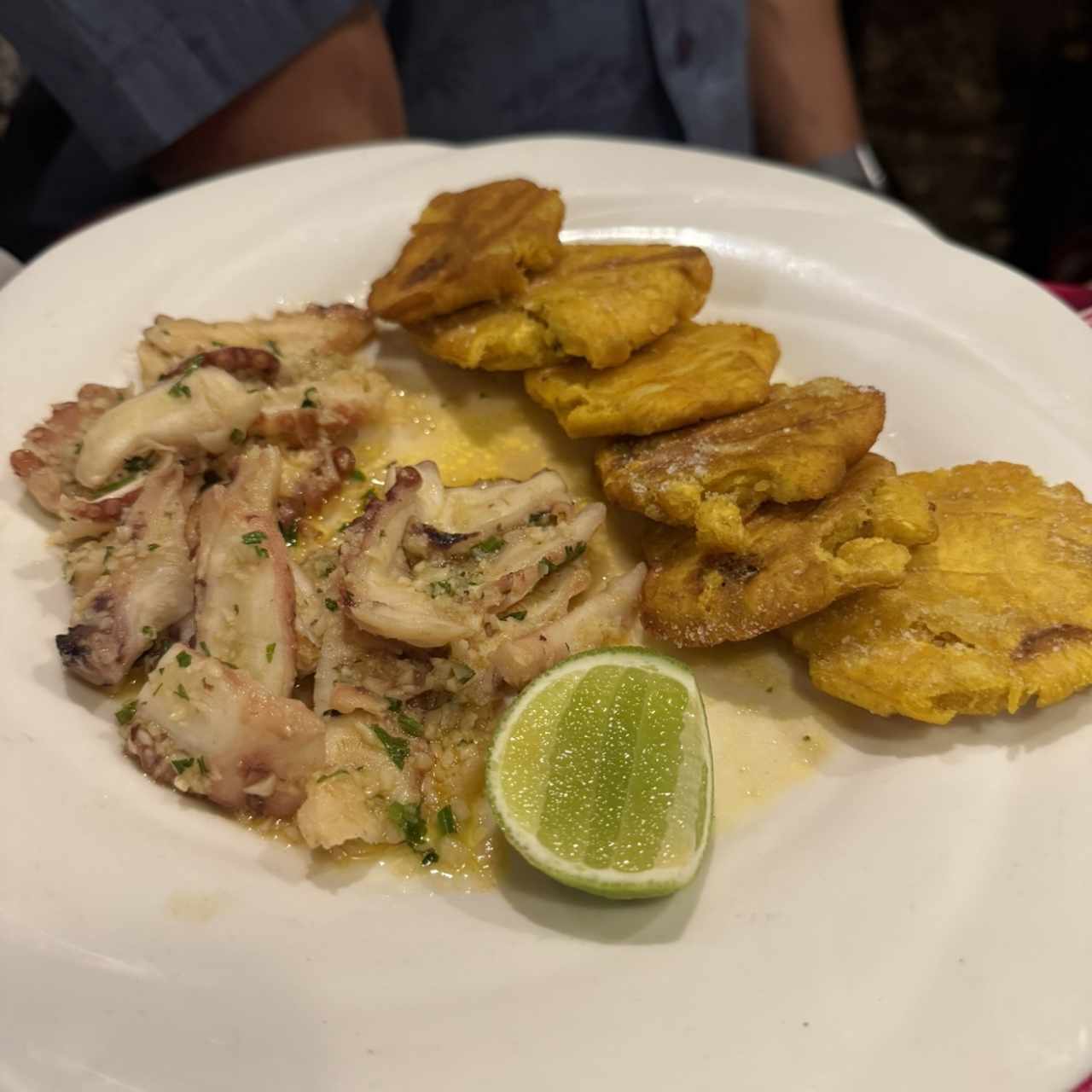 Pulpo al Ajillo