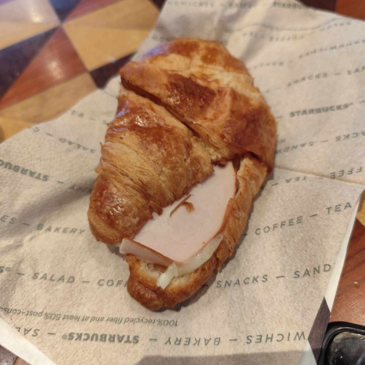 croissant Pavo