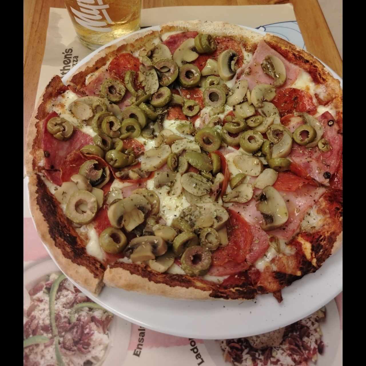Pizzas especiales - Pizza de combinación
