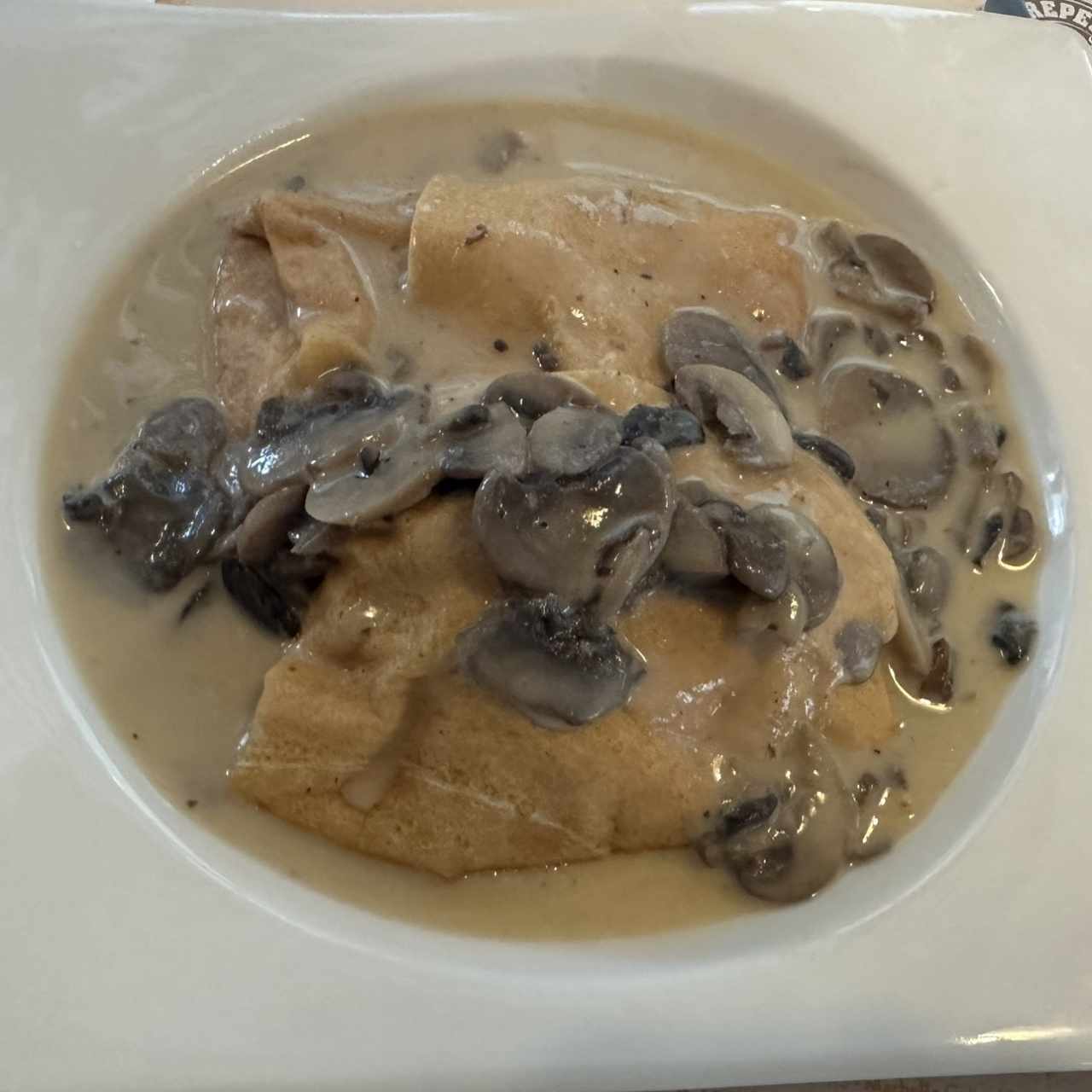 Crepe de pollo con champiñones 