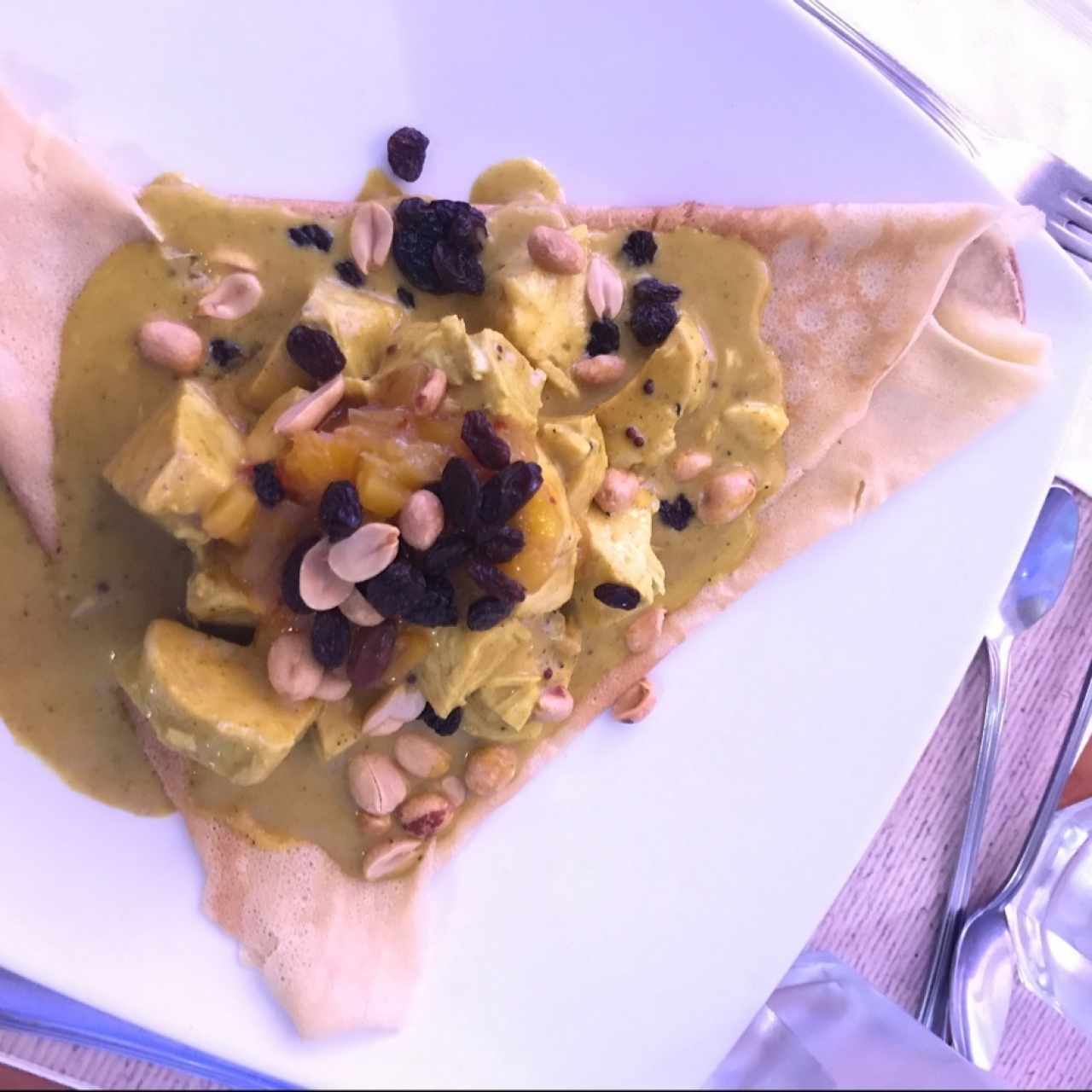 Crepe de Pollo al Curry al estilo Hindú.