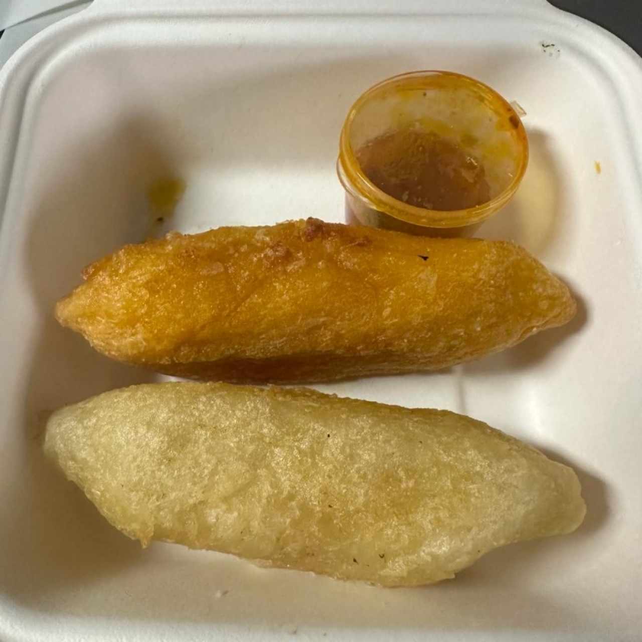 Frituras - Carimañola normal y con siu mai 