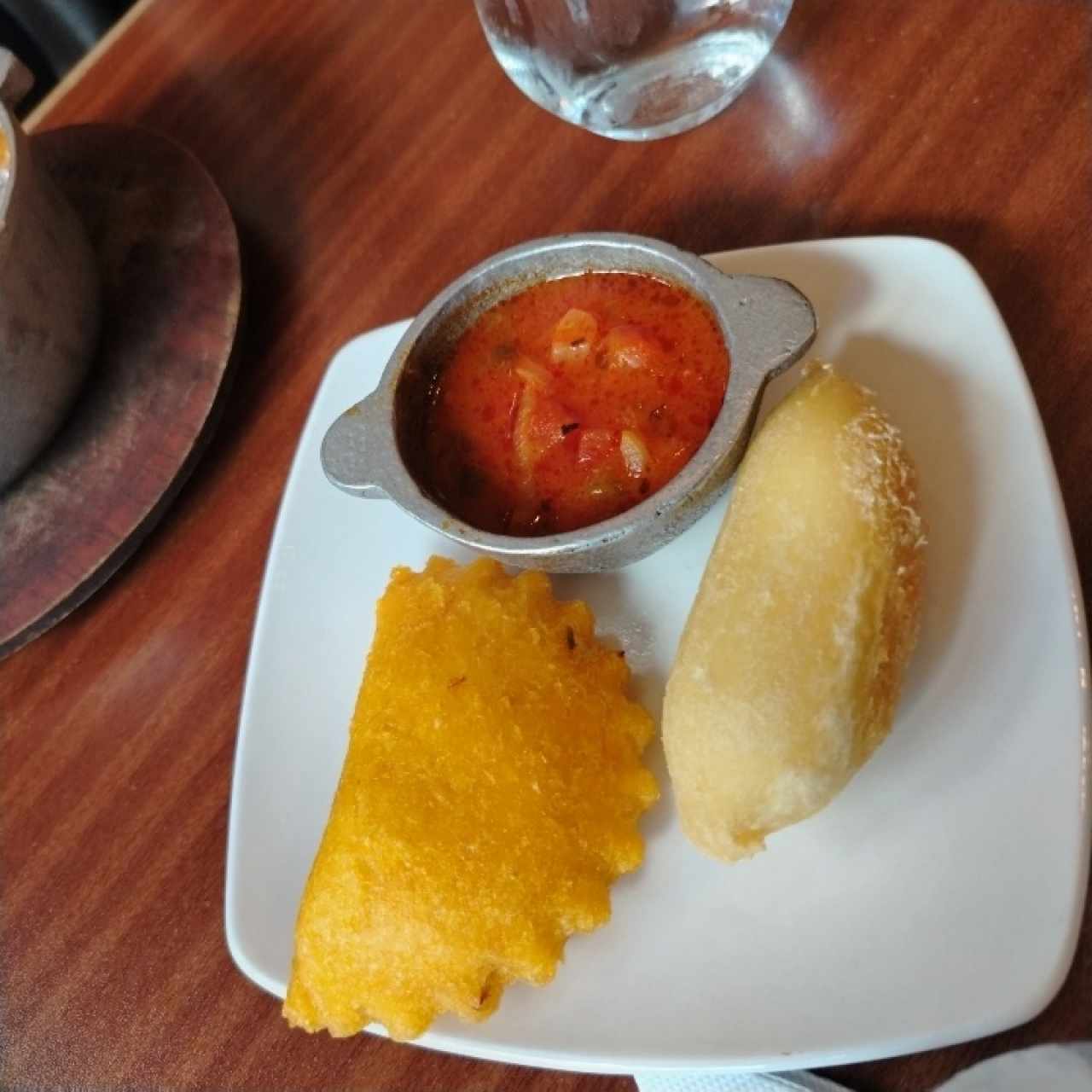 Empanada de Ropa Vieja y Carimañola