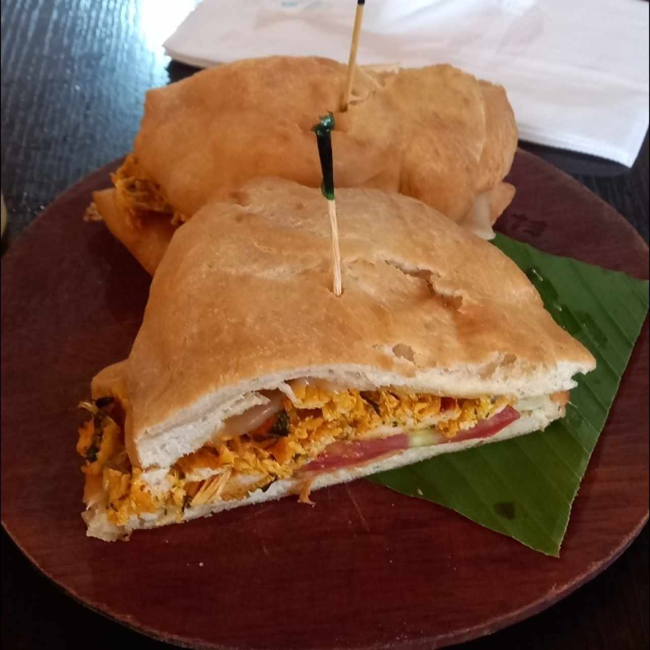 Emparedado de Pollo Criollo
