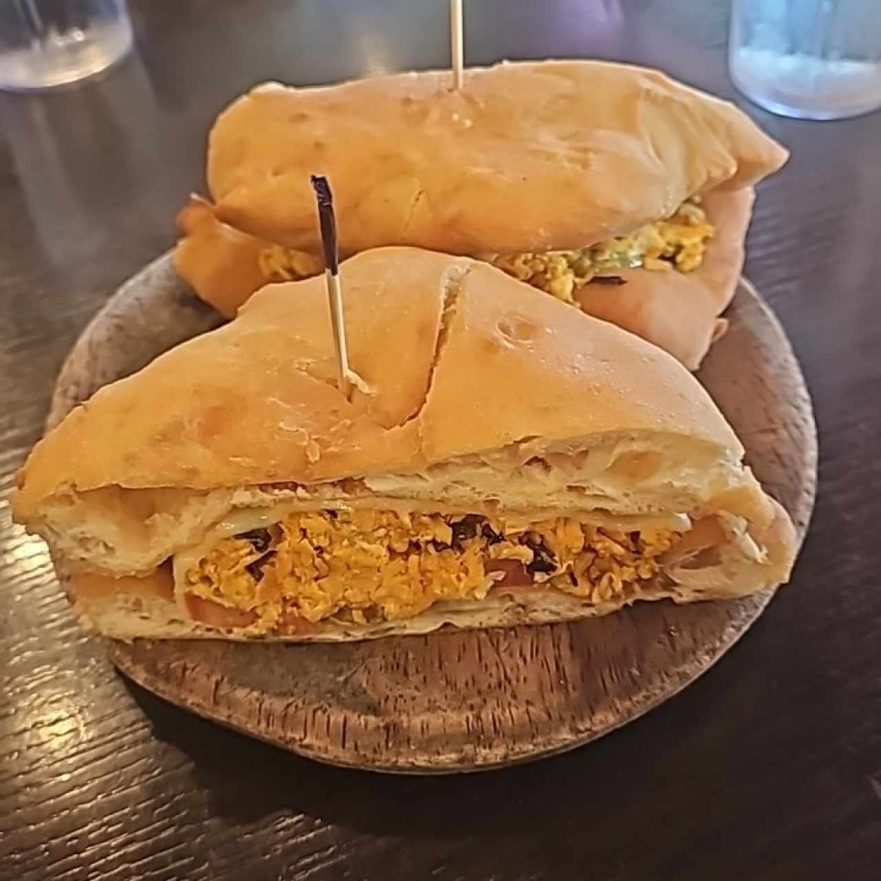 Emparedado de Pollo Criollo