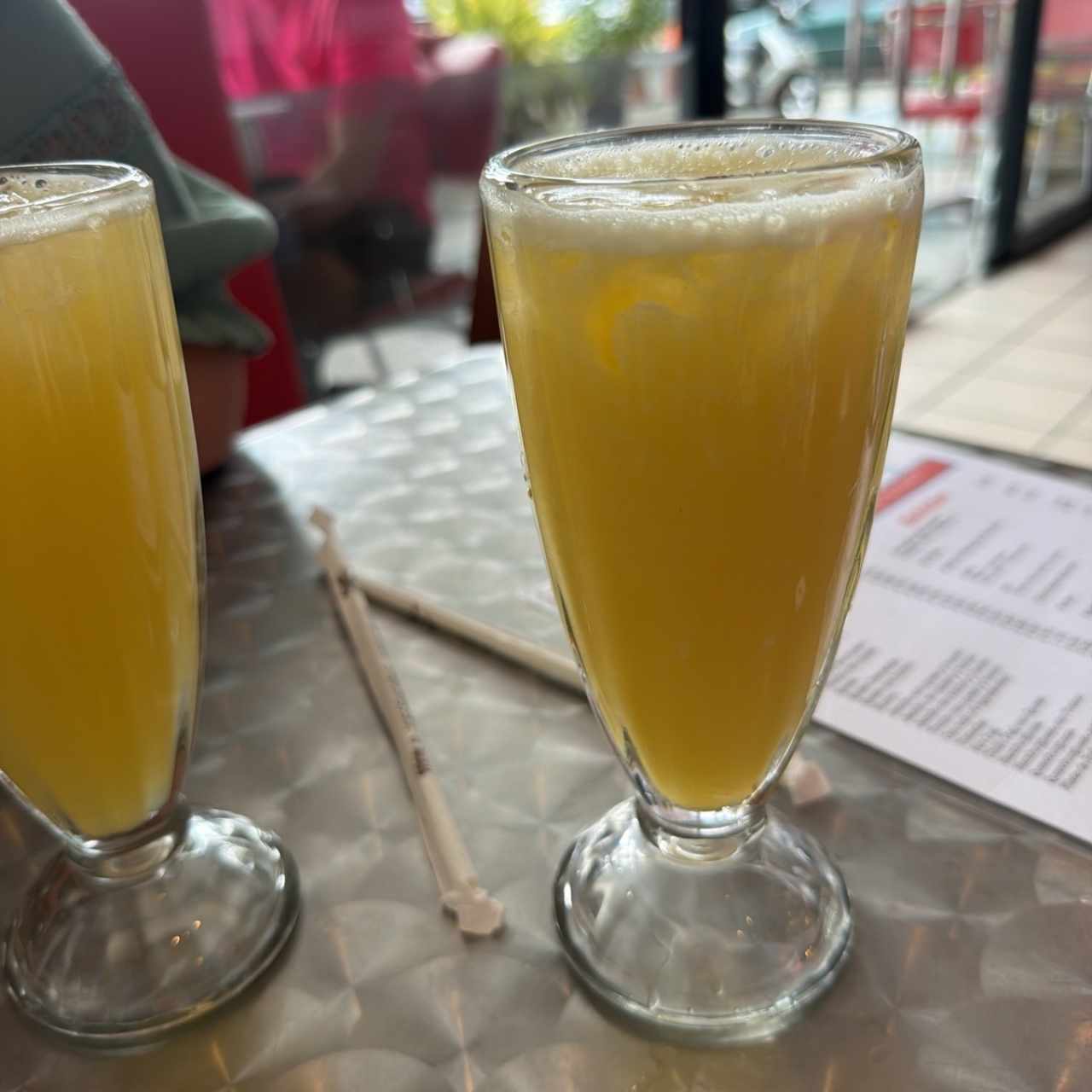 Jugo de naranja natural