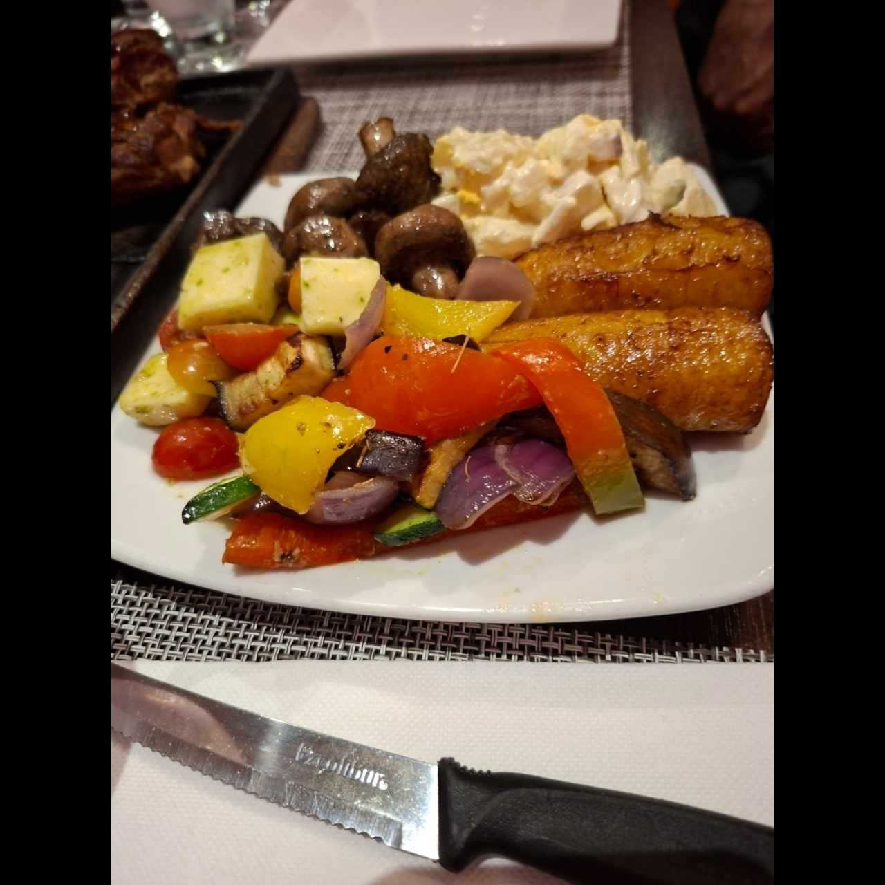 ACOMPAÑAMIENTOS ADICIONALES - ORDEN DE ENSALADA