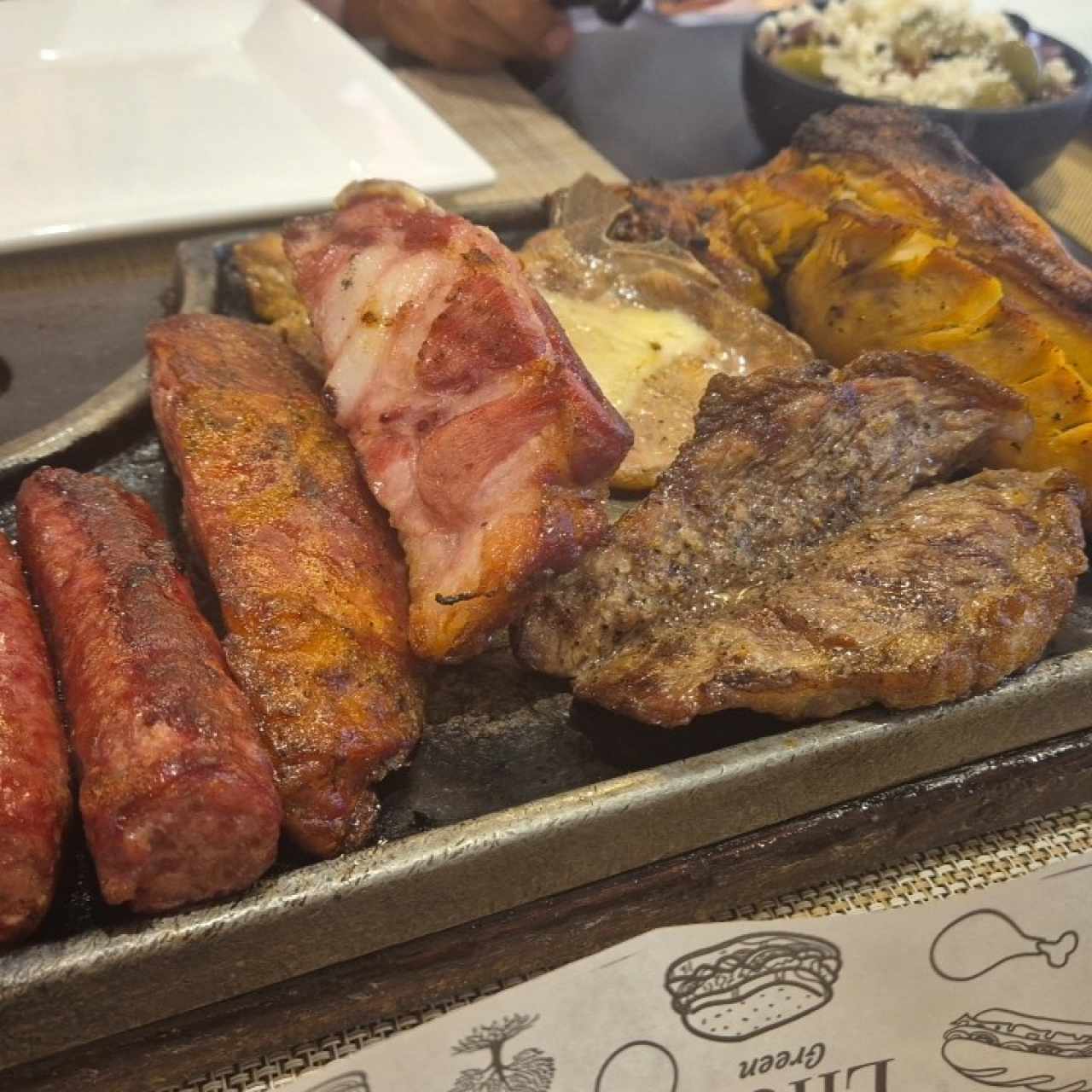 ESPECIALIDADES - PARRILLADA ARGENTINA FUSIÓN